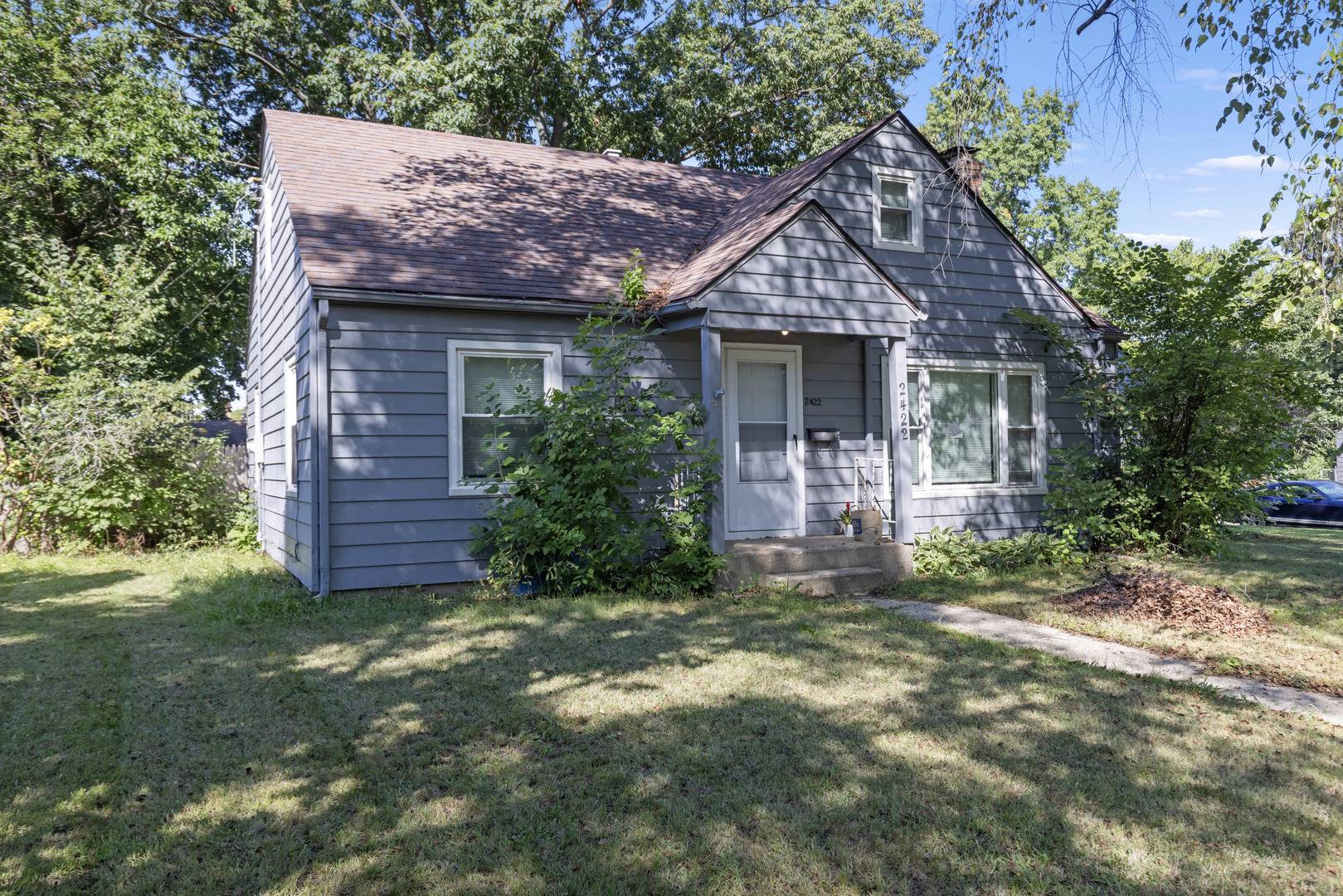 2422 Ridge AVE, Rockford, IL 61103