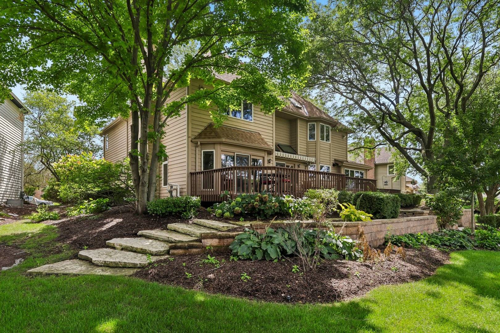 1504 Greenlake DR, Aurora, IL 60502