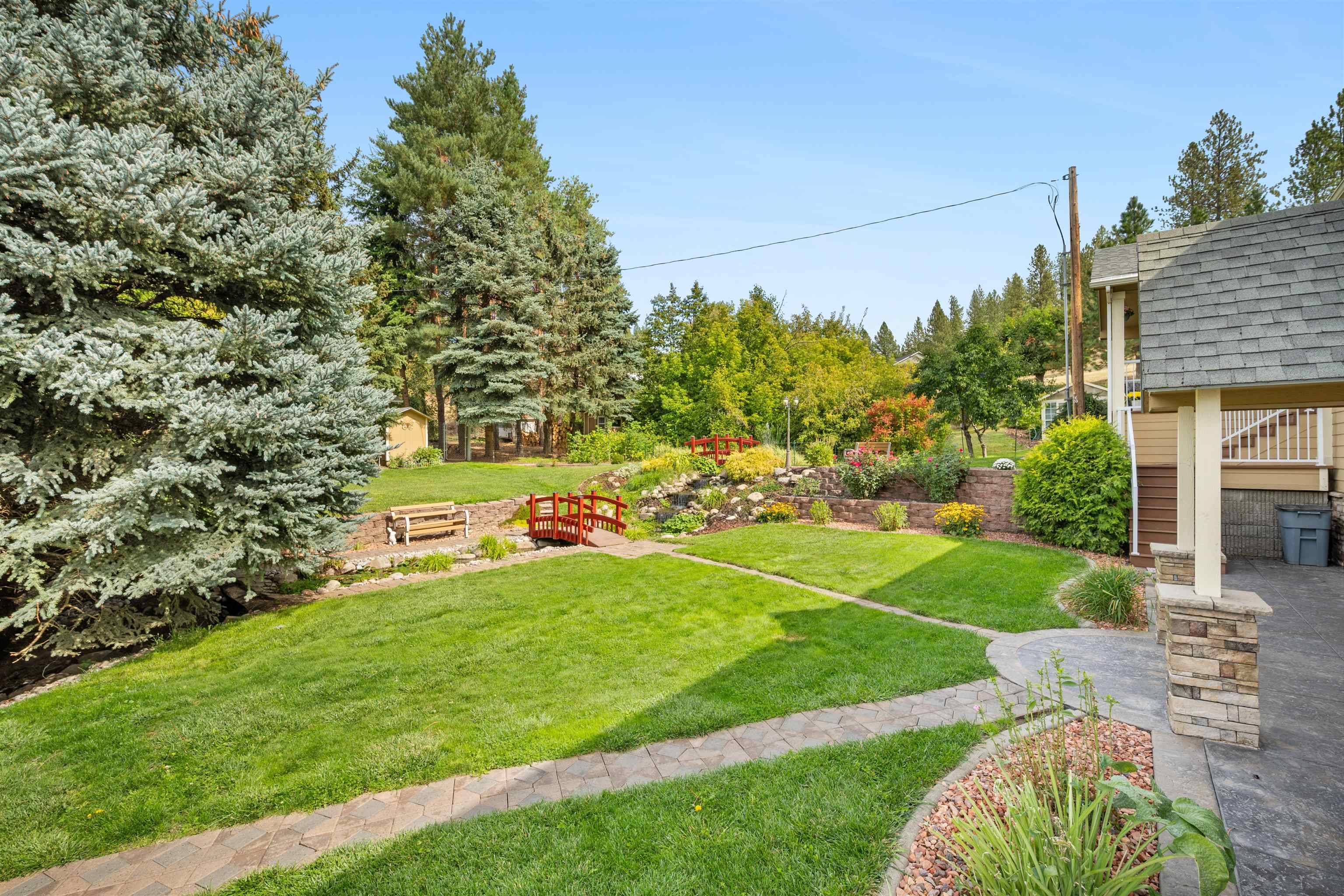 15922 E Foothills Rd, Spokane, WA 99217