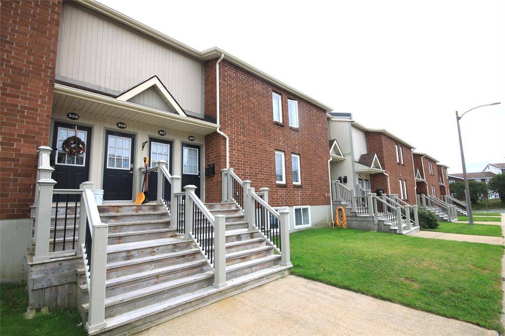 58 Pasadena Crescent, St. John's, NL A1E 4S2