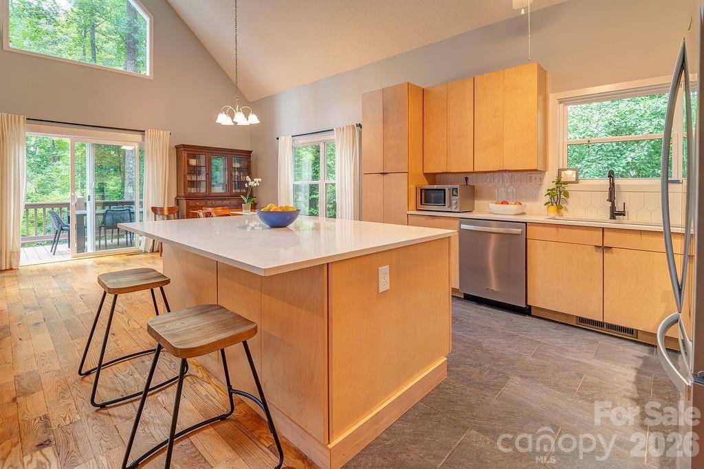 11 Muirfield CT, Arden, NC 28704