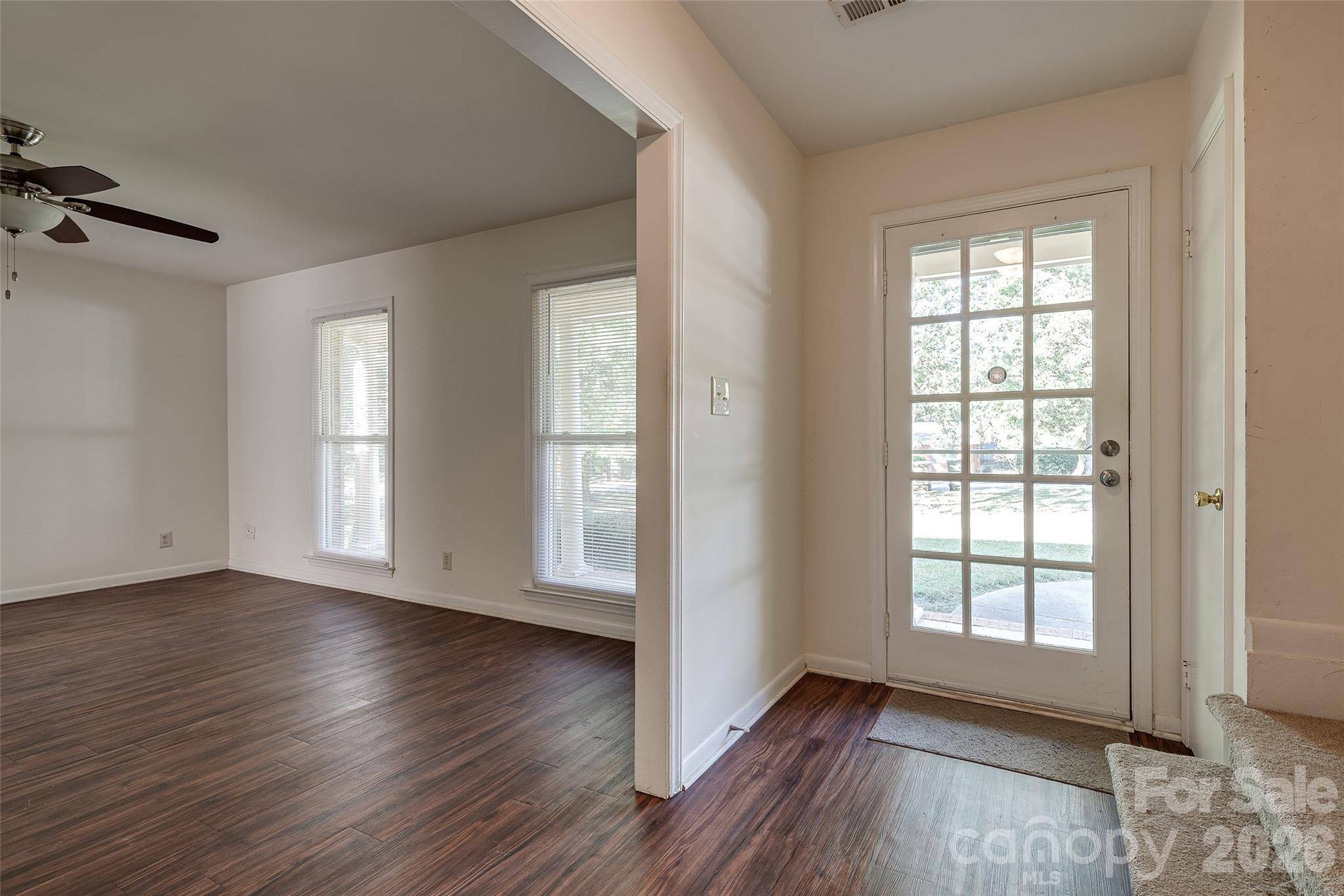 621 S Jackson AVE, Waxhaw, NC 28173