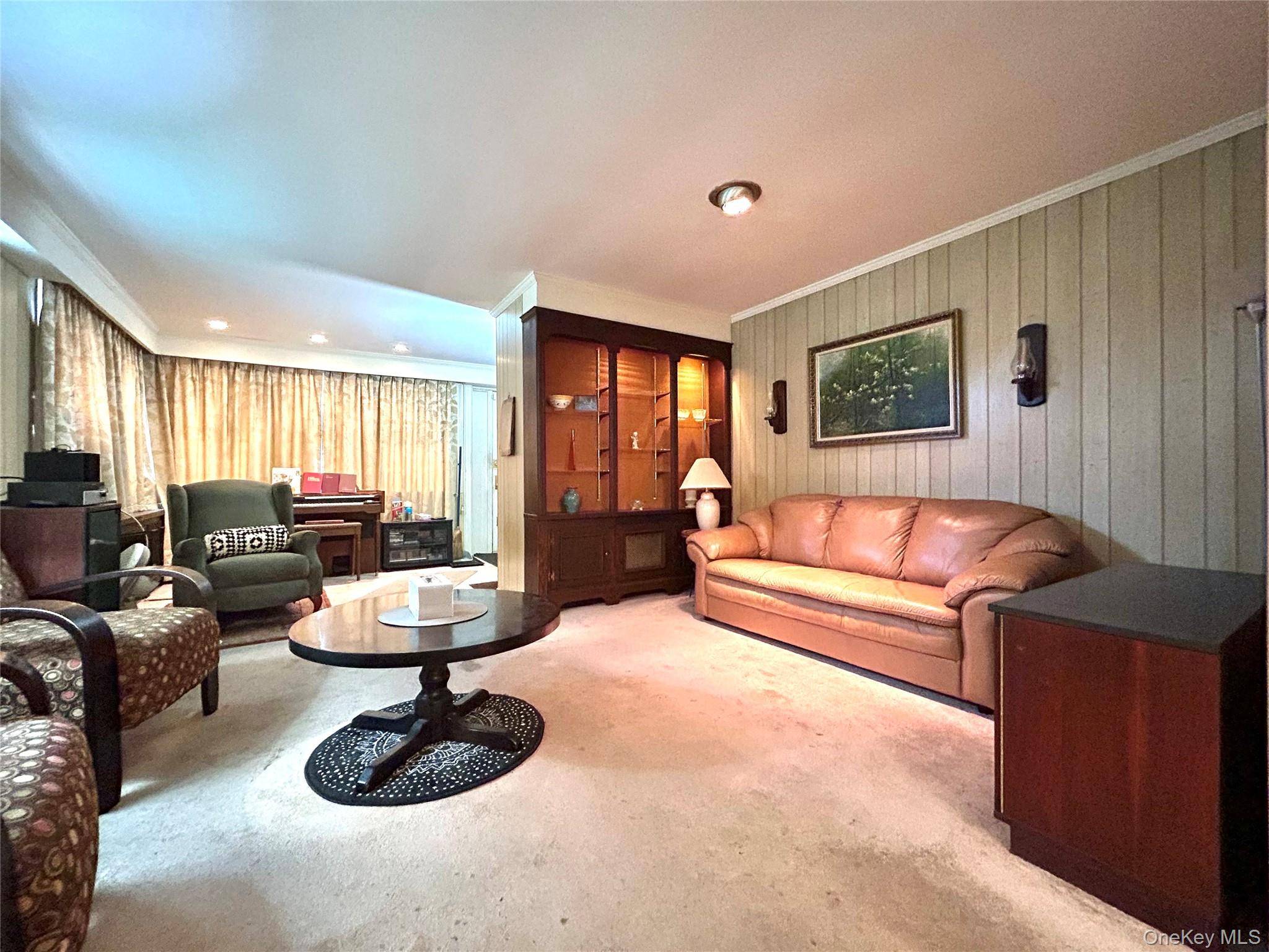 42-50 Gleane ST, Elmhurst, NY 11373