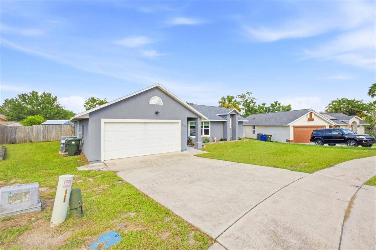 838 SATIN LEAF CIR, Ocoee, FL 34761
