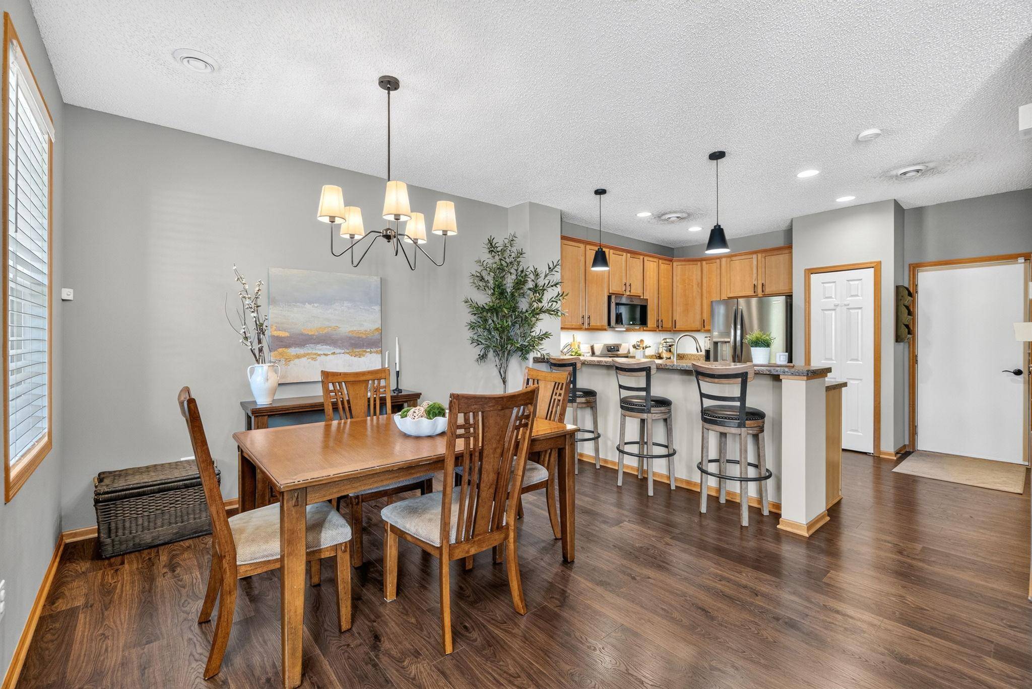4360 Empress DR N #4, Hugo, MN 55038