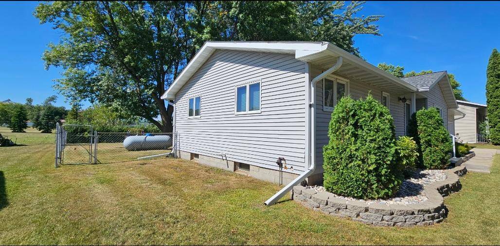 113 6th ST S, Hoffman, MN 56339