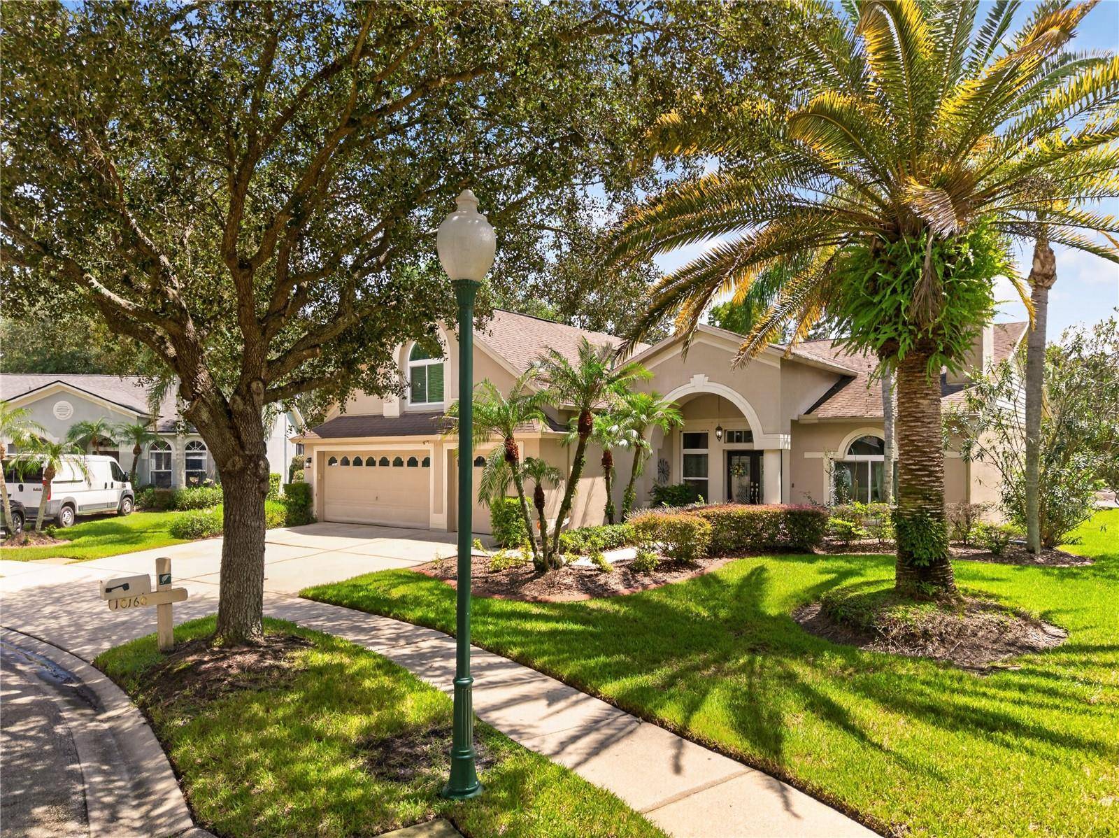 10160 WHISPER POINTE DR, Tampa, FL 33647