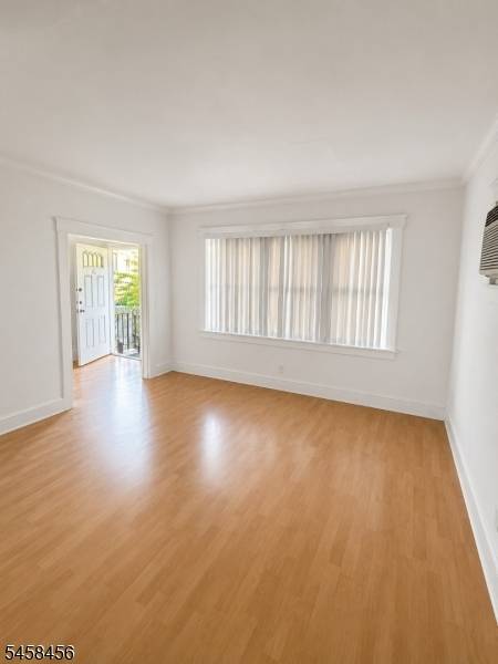 85 N 11Th St, Paterson City, NJ 07522