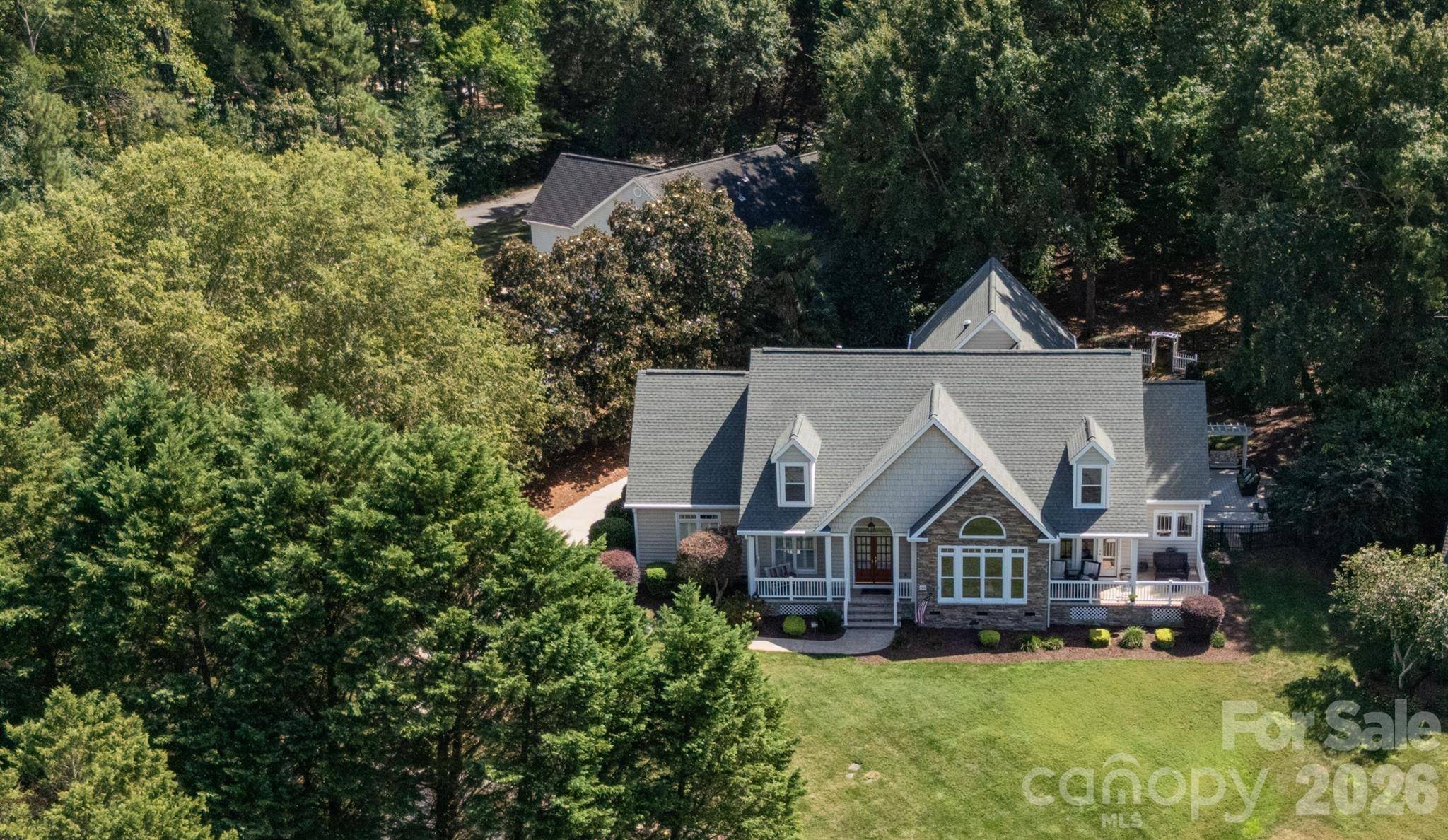 946 Lake Club DR, Rock Hill, SC 29732