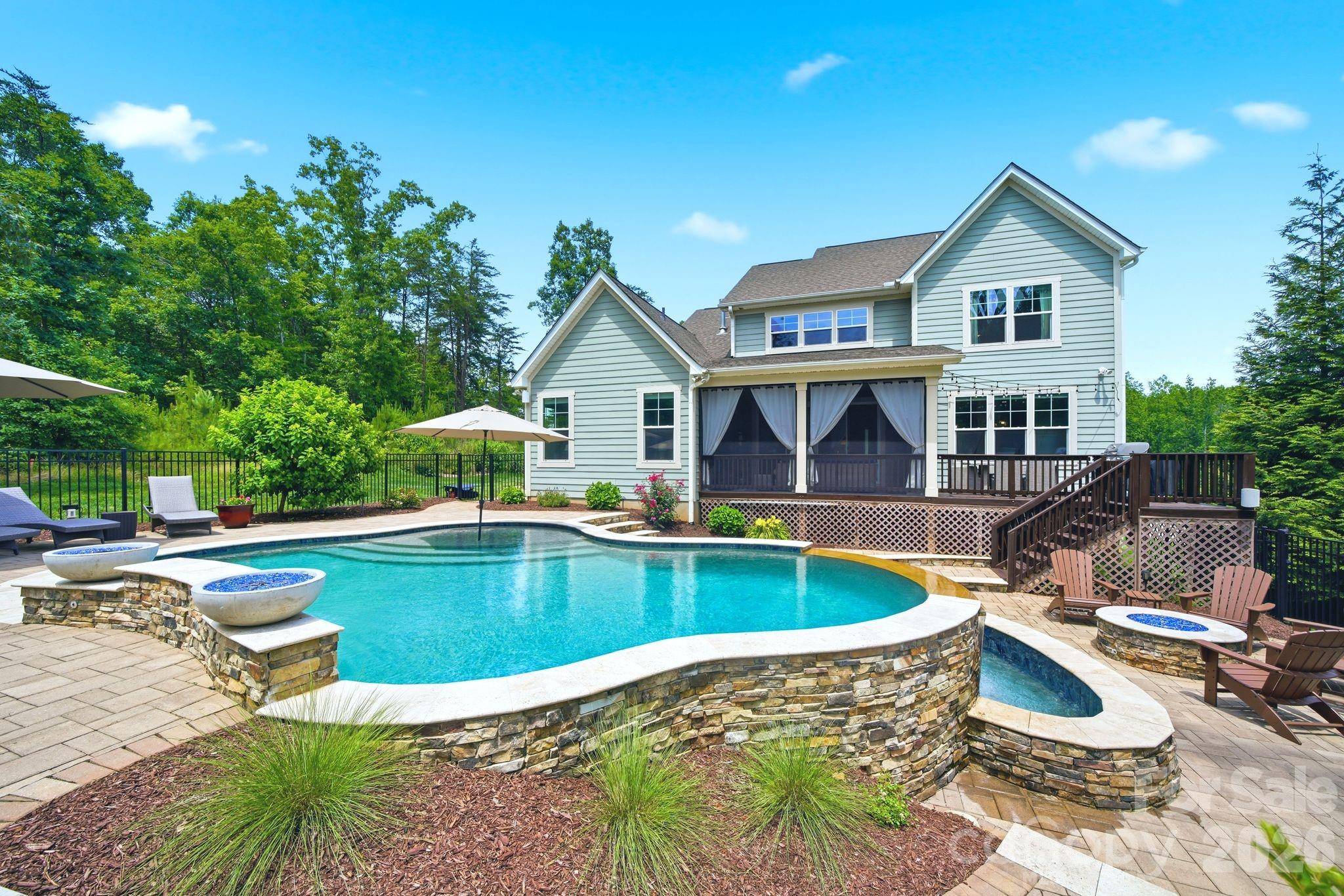 4219 Island Fox LN, Denver, NC 28037