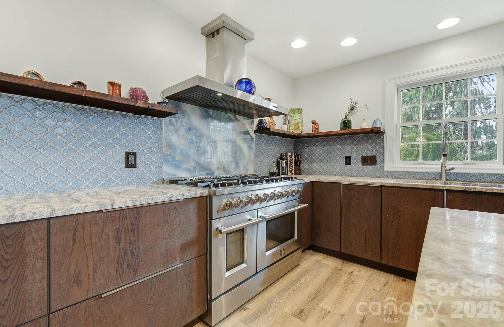 211 Pinner RD, Arden, NC 28704