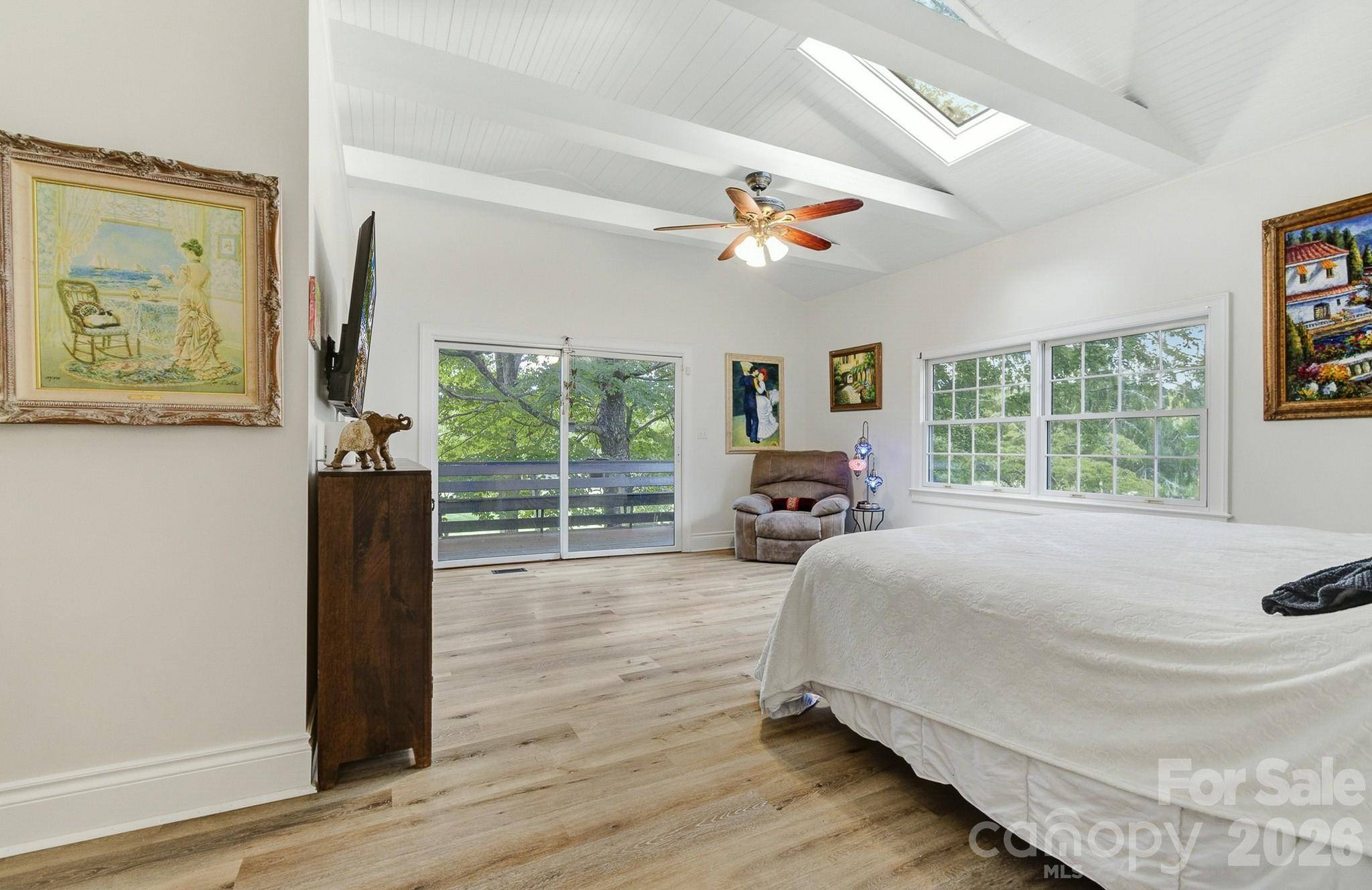 211 Pinner RD, Arden, NC 28704