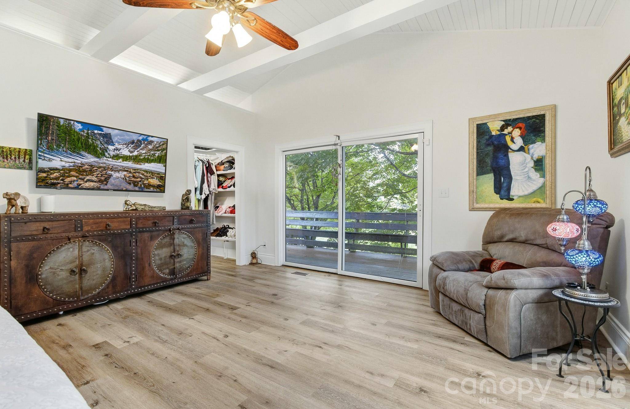 211 Pinner RD, Arden, NC 28704
