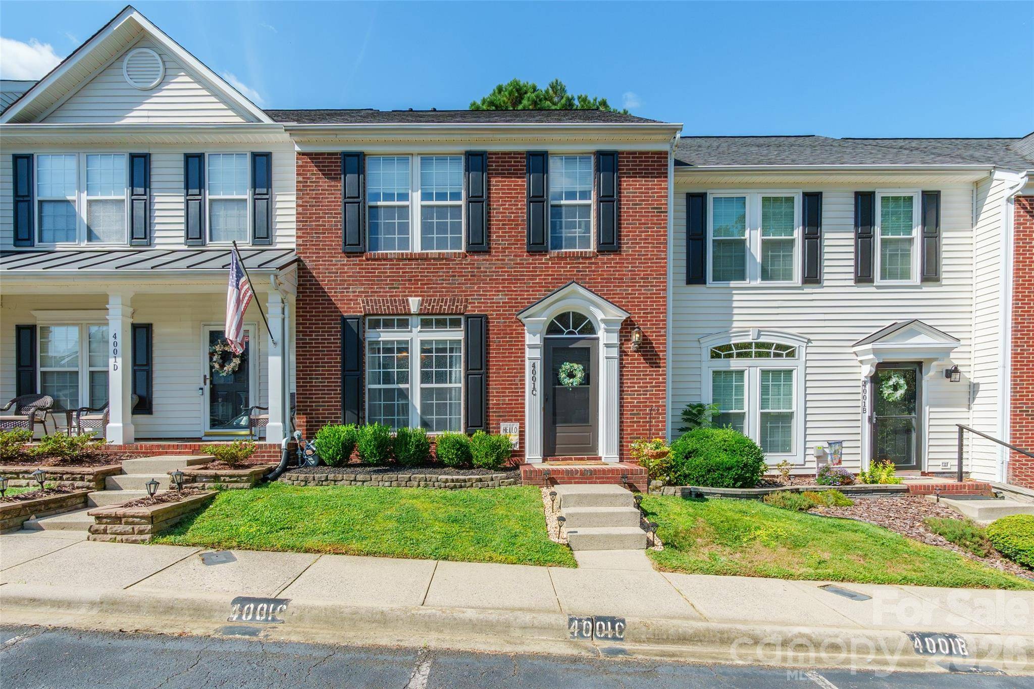 4001 Waterside LN #C, Cramerton, NC 28032