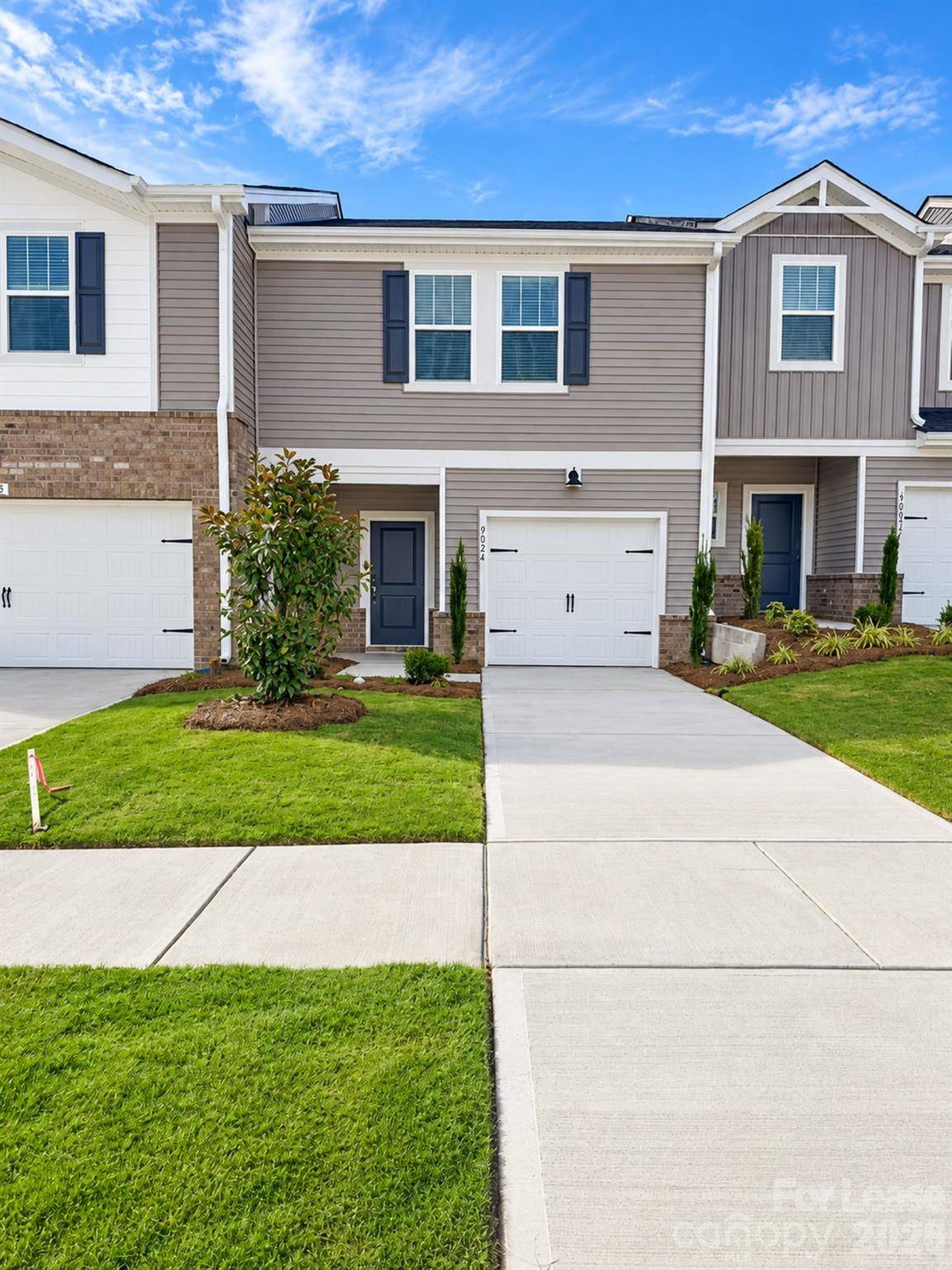 9024 Foggy Brook LOOP, Charlotte, NC 28216