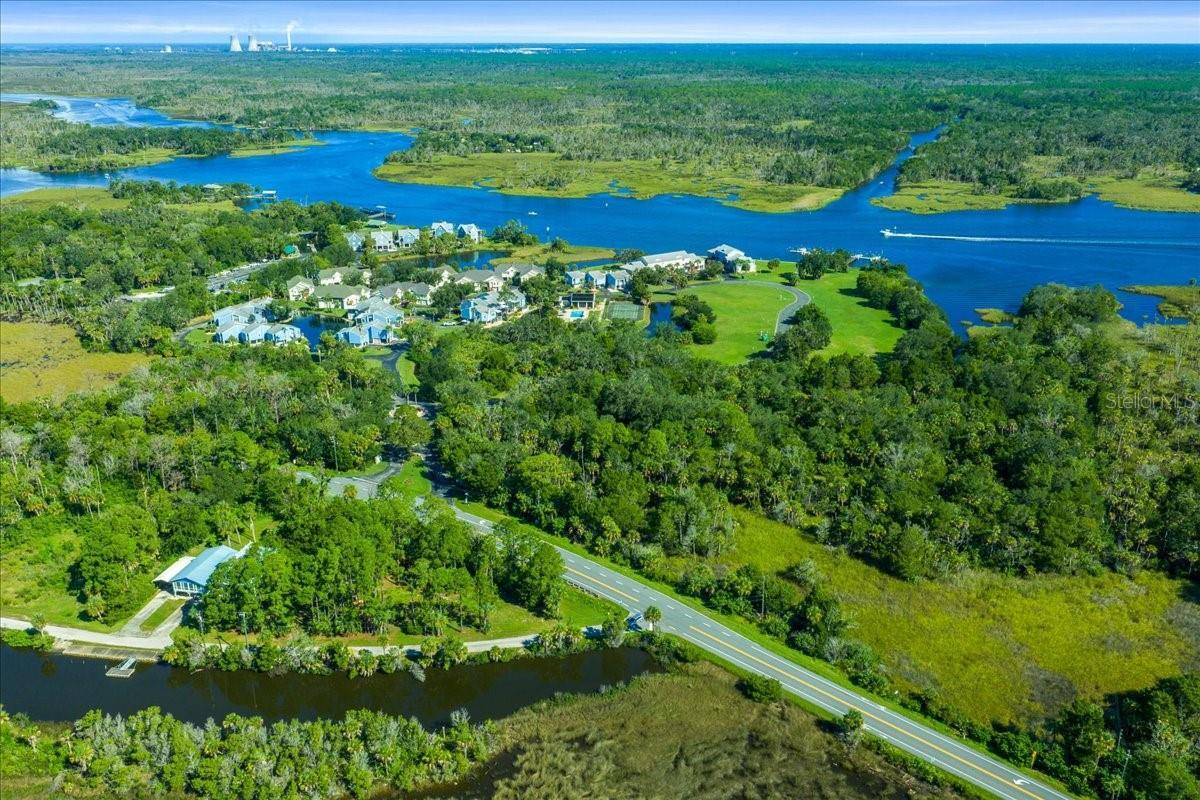 2825 N RIVERS EDGE BLVD, Crystal River, FL 34429