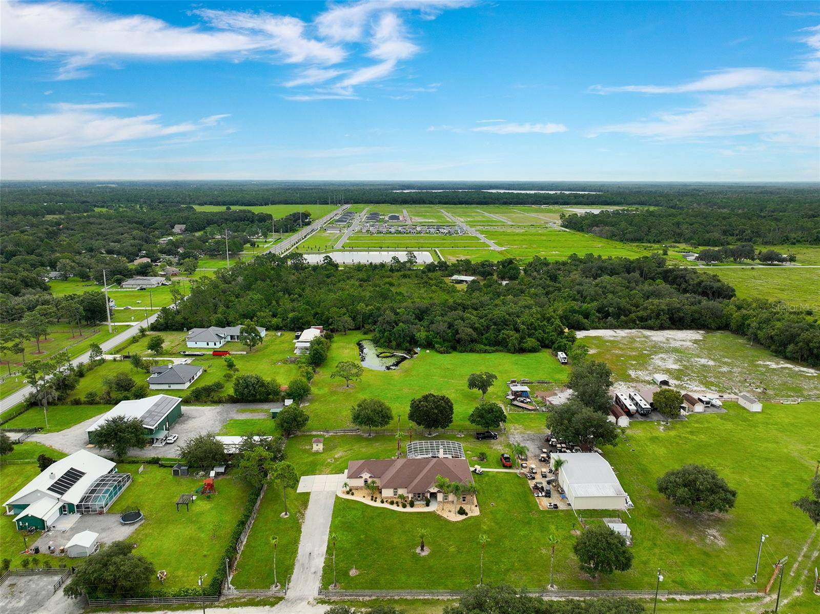 4594 HICKORY TREE RD, St Cloud, FL 34772