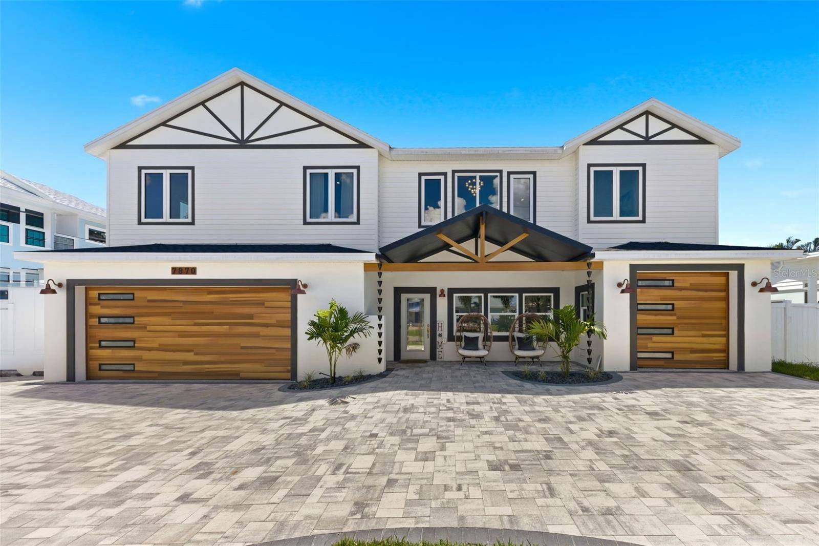 7870 CAUSEWAY BLVD S, St Petersburg, FL 33707