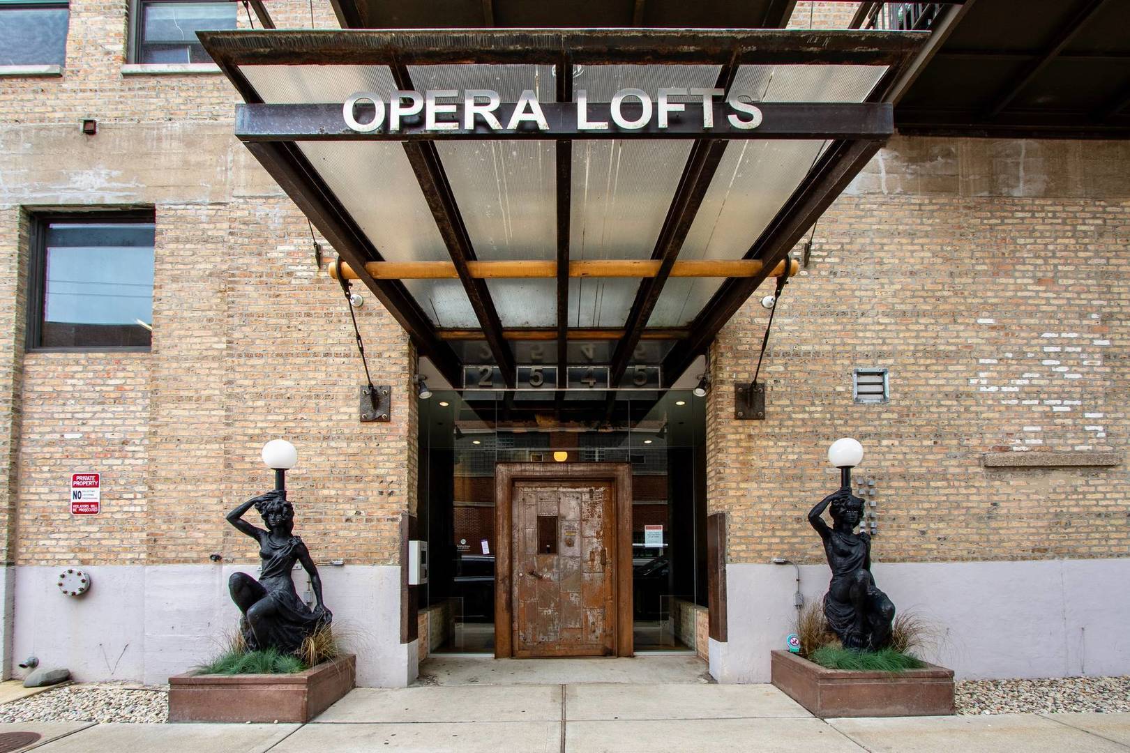 2545 S Dearborn ST #608, Chicago, IL 60616