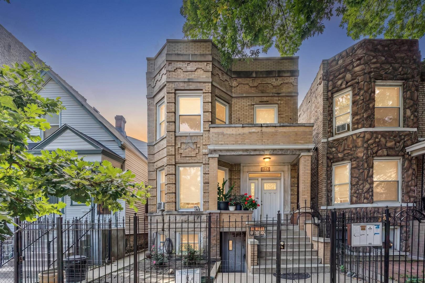 1624 N Tripp AVE, Chicago, IL 60639