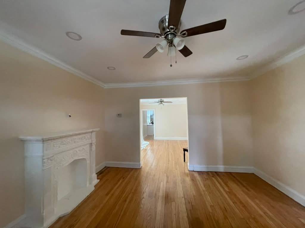 8824 S Throop ST, Chicago, IL 60620