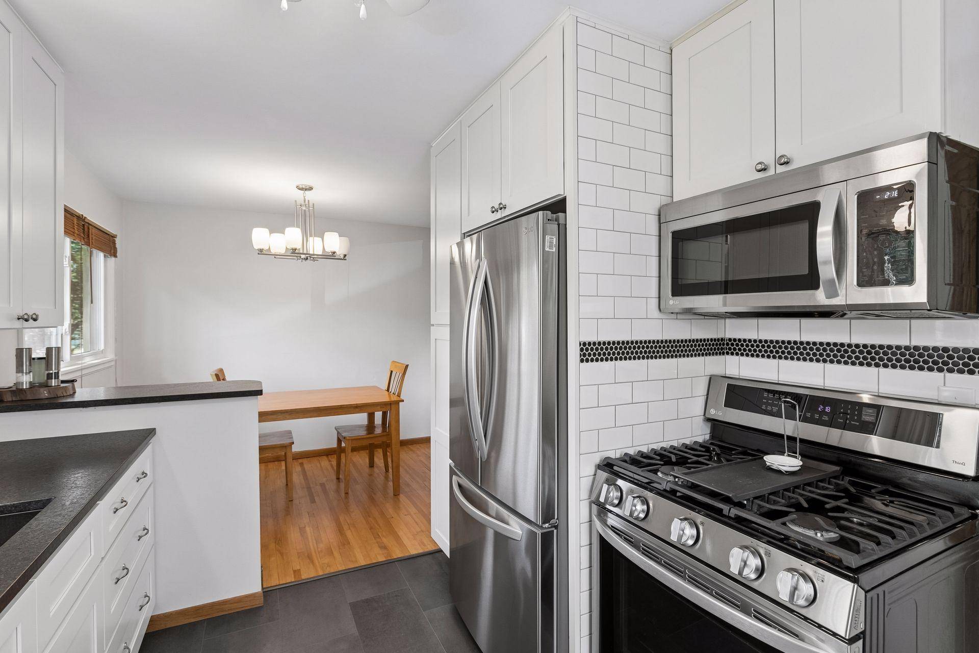 2908 Hampshire AVE S, Saint Louis Park, MN 55426