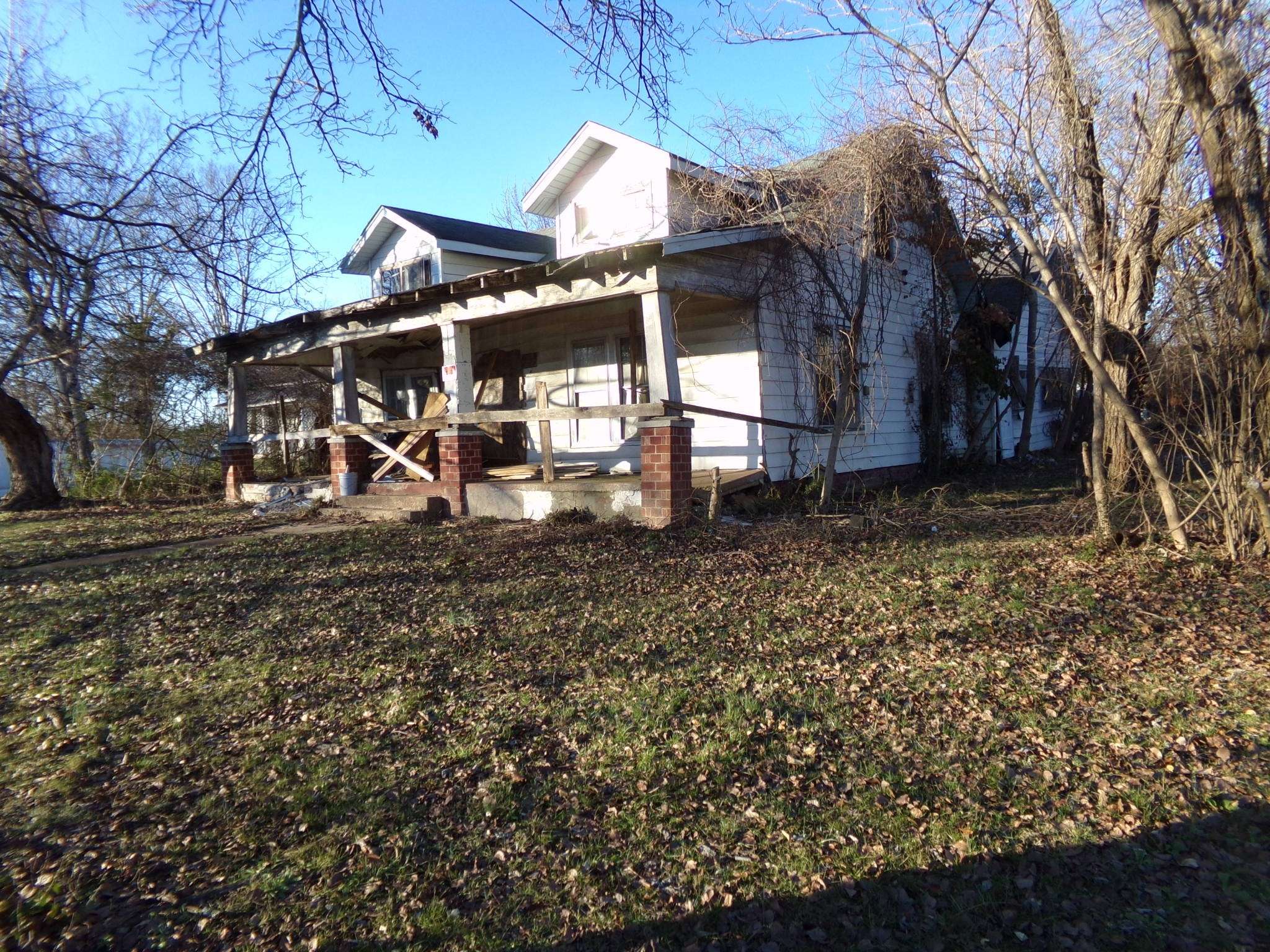 826 W Church St, Lewisburg, TN 37091