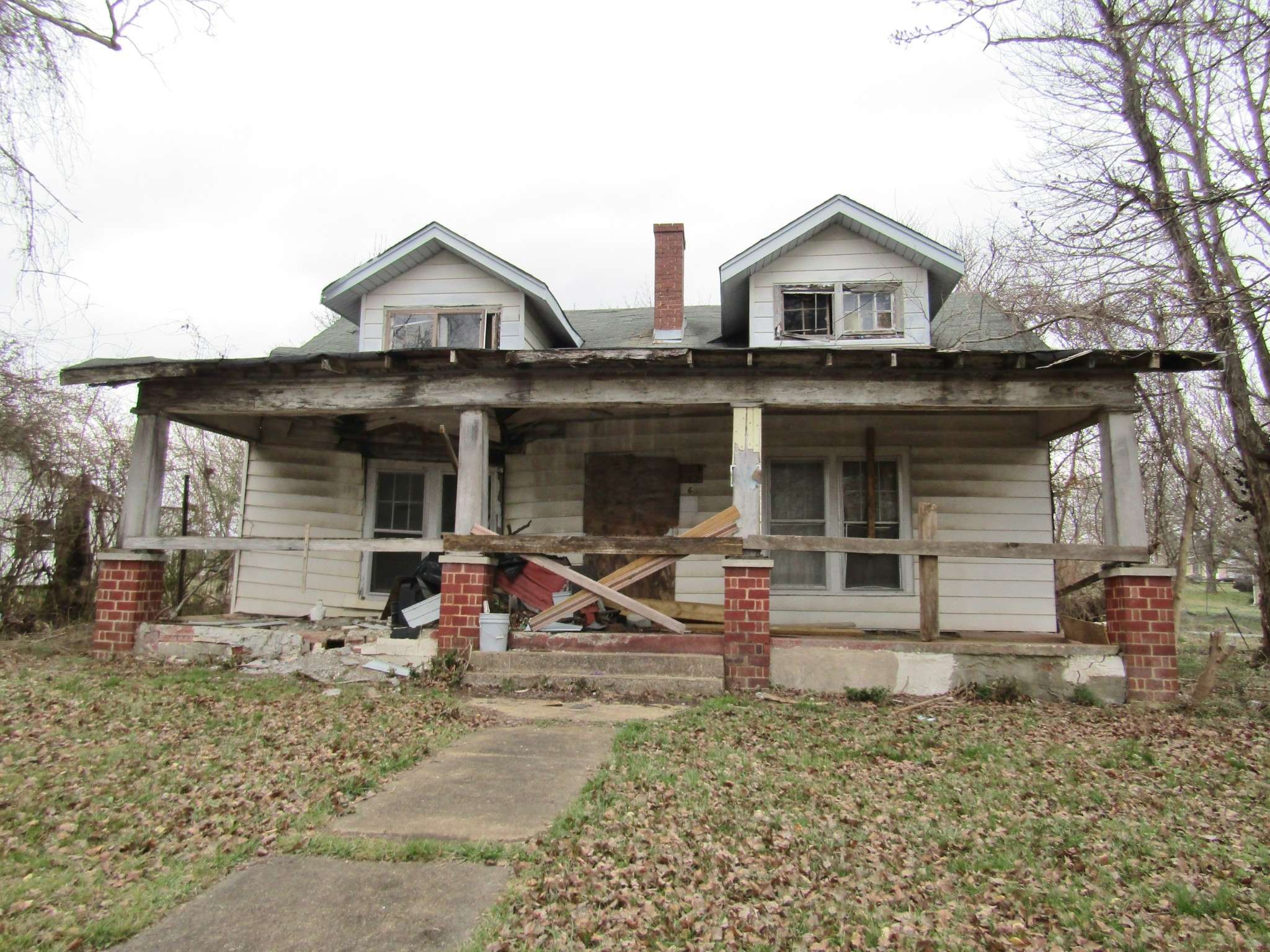 826 W Church St, Lewisburg, TN 37091