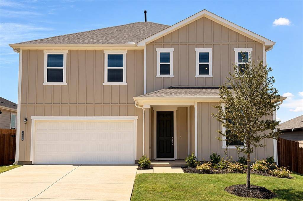 2704 Goldfinch Drive, Denton, TX 76205