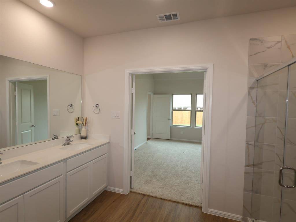 100 Biscayne Lane, Royse City, TX 75189