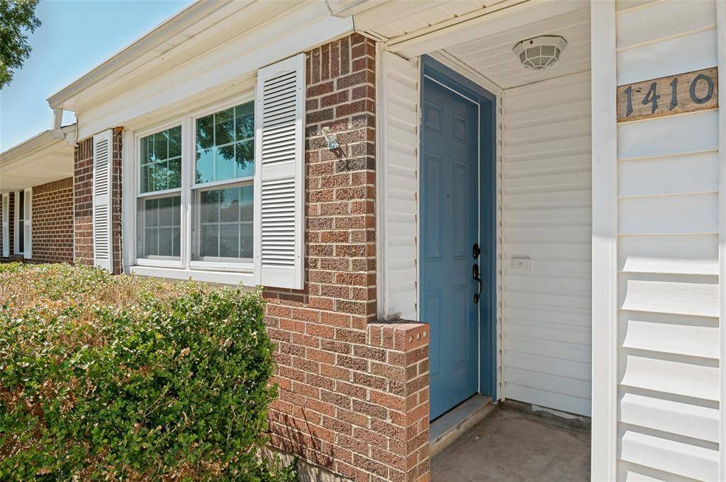 1410 Carswell Terrace, Arlington, TX 76010