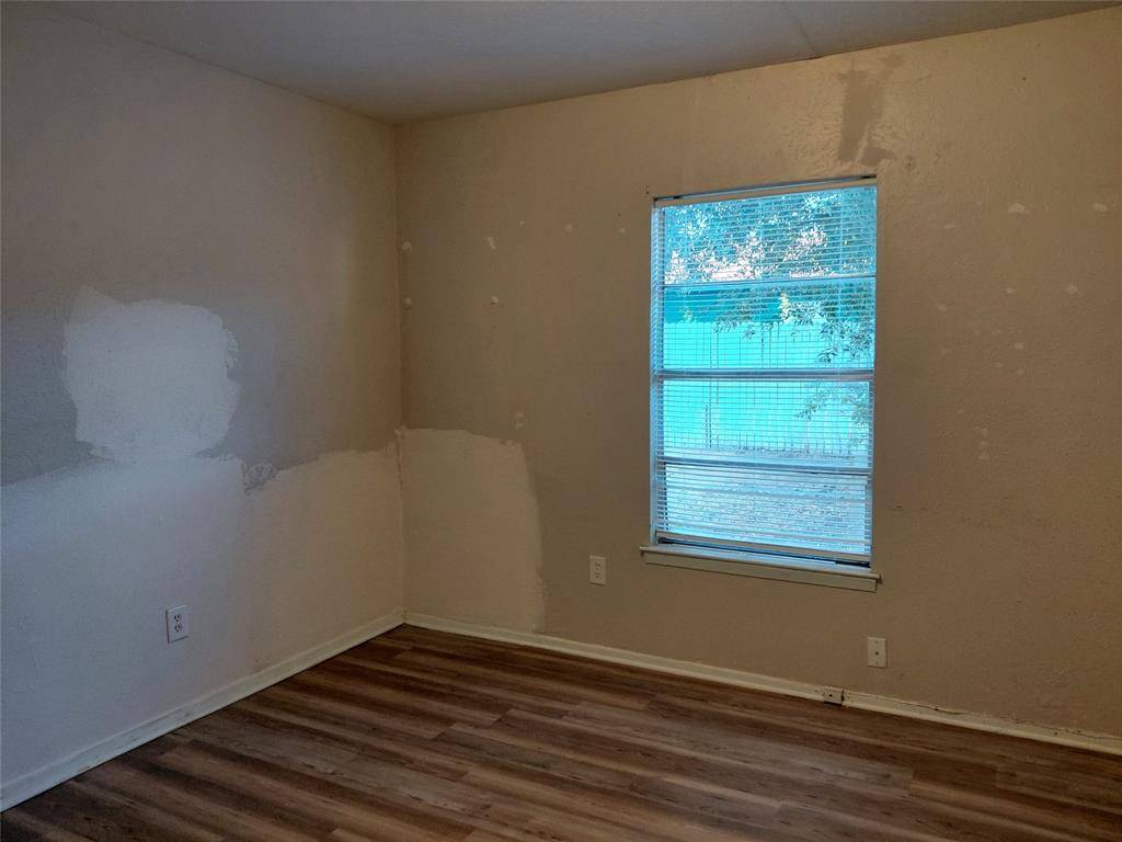 2909 Wood Thrush Street, Grand Prairie, TX 75052