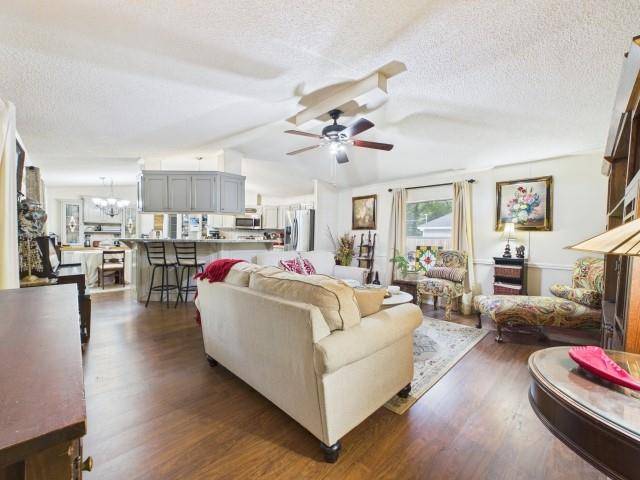 119 Blackfoot Drive, Mabank, TX 75156