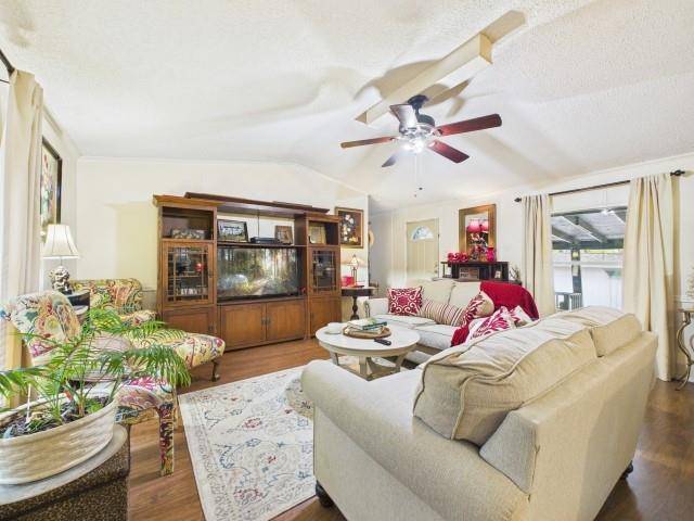 119 Blackfoot Drive, Mabank, TX 75156