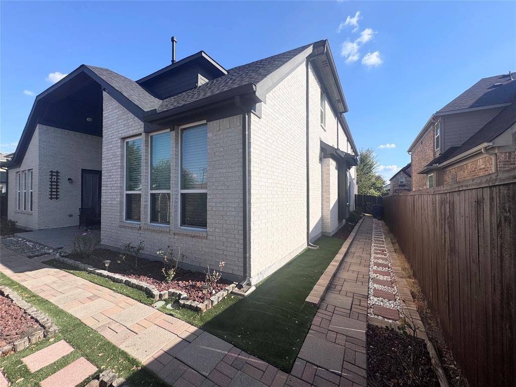 12912 Twelve Oaks Avenue, Frisco, TX 75035