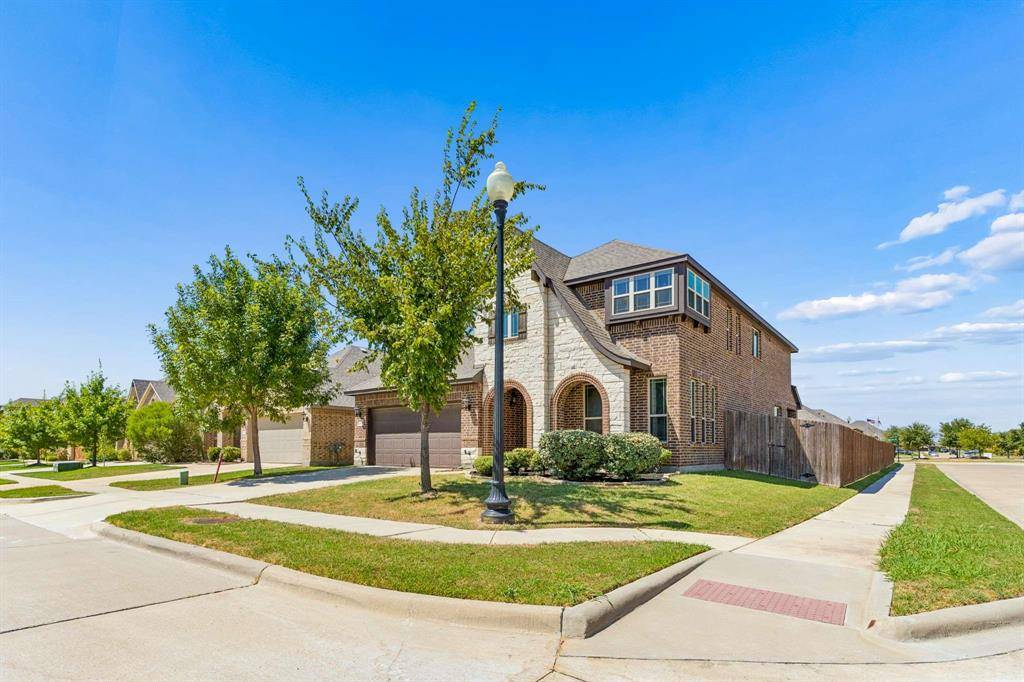 3101 Summer Star Lane, Mesquite, TX 75181