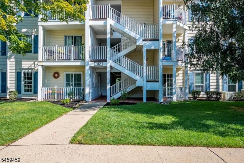 21 Amethyst Way, Franklin Twp., NJ 08823