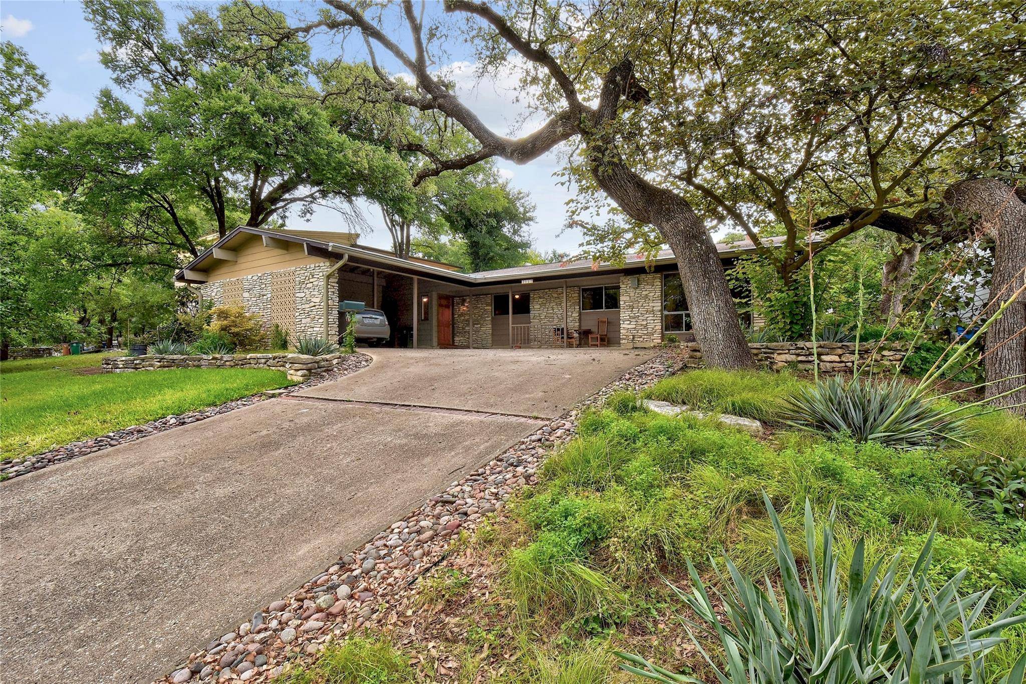 2117 A Rabb RD, Austin, TX 78704