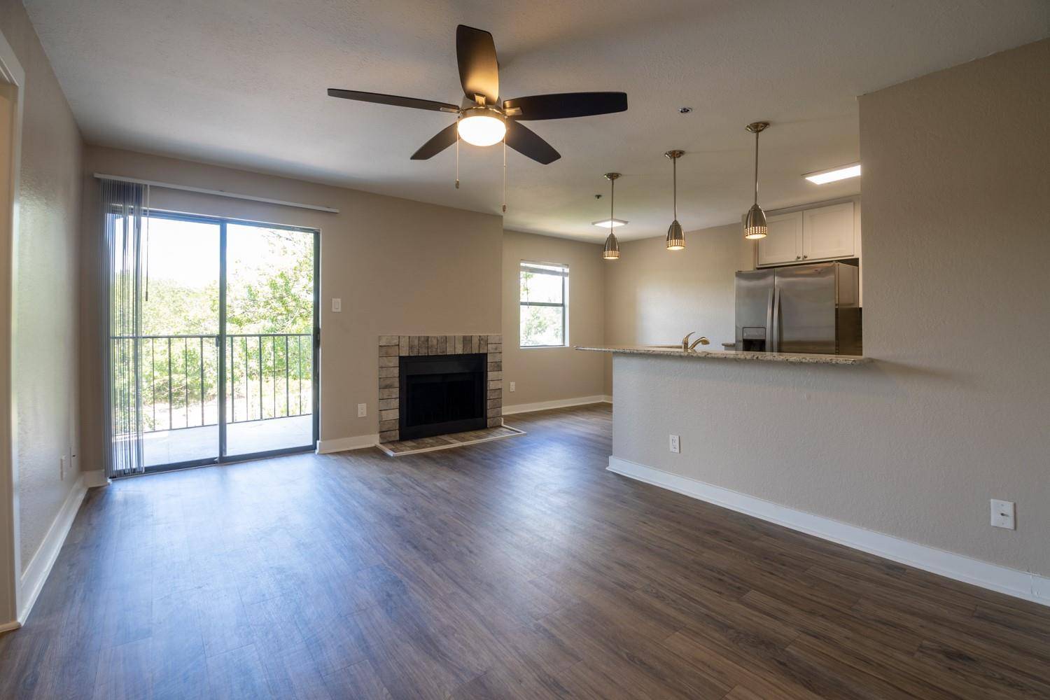 1306 Norwalk LN #305, Austin, TX 78703