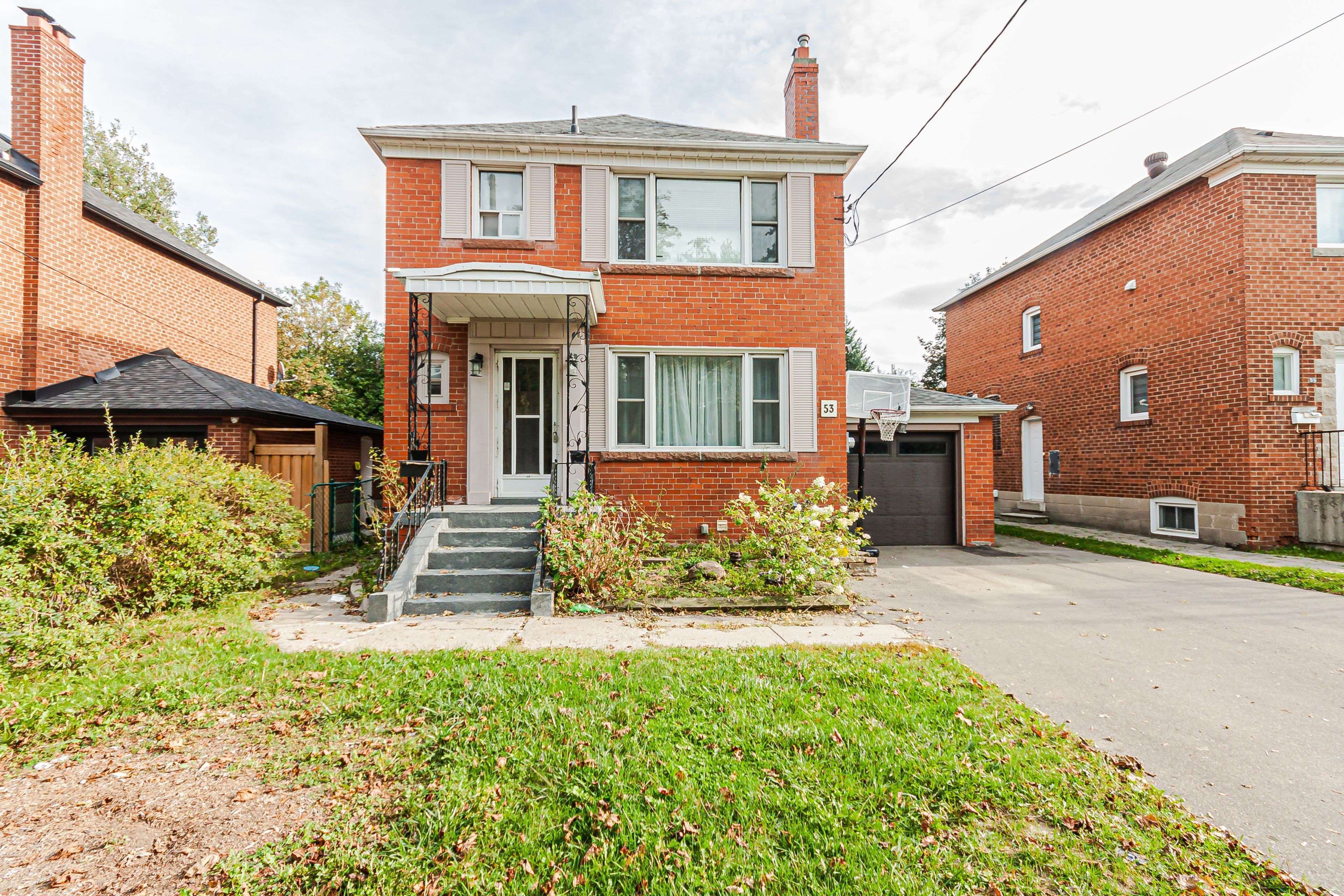 53 Raeburn AVE, Toronto C07, ON M3H 1G9