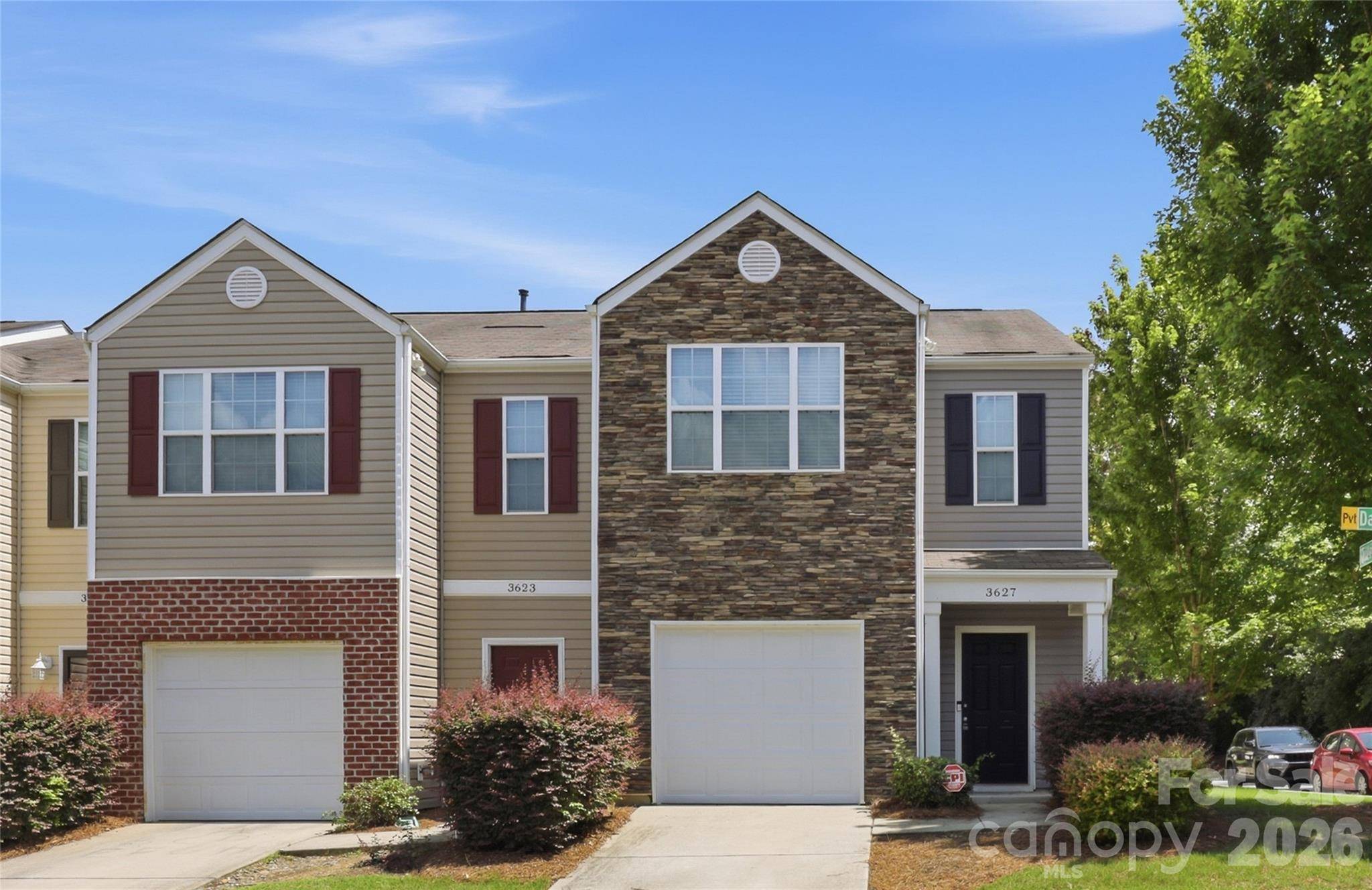 3627 Danvers ST, Charlotte, NC 28213