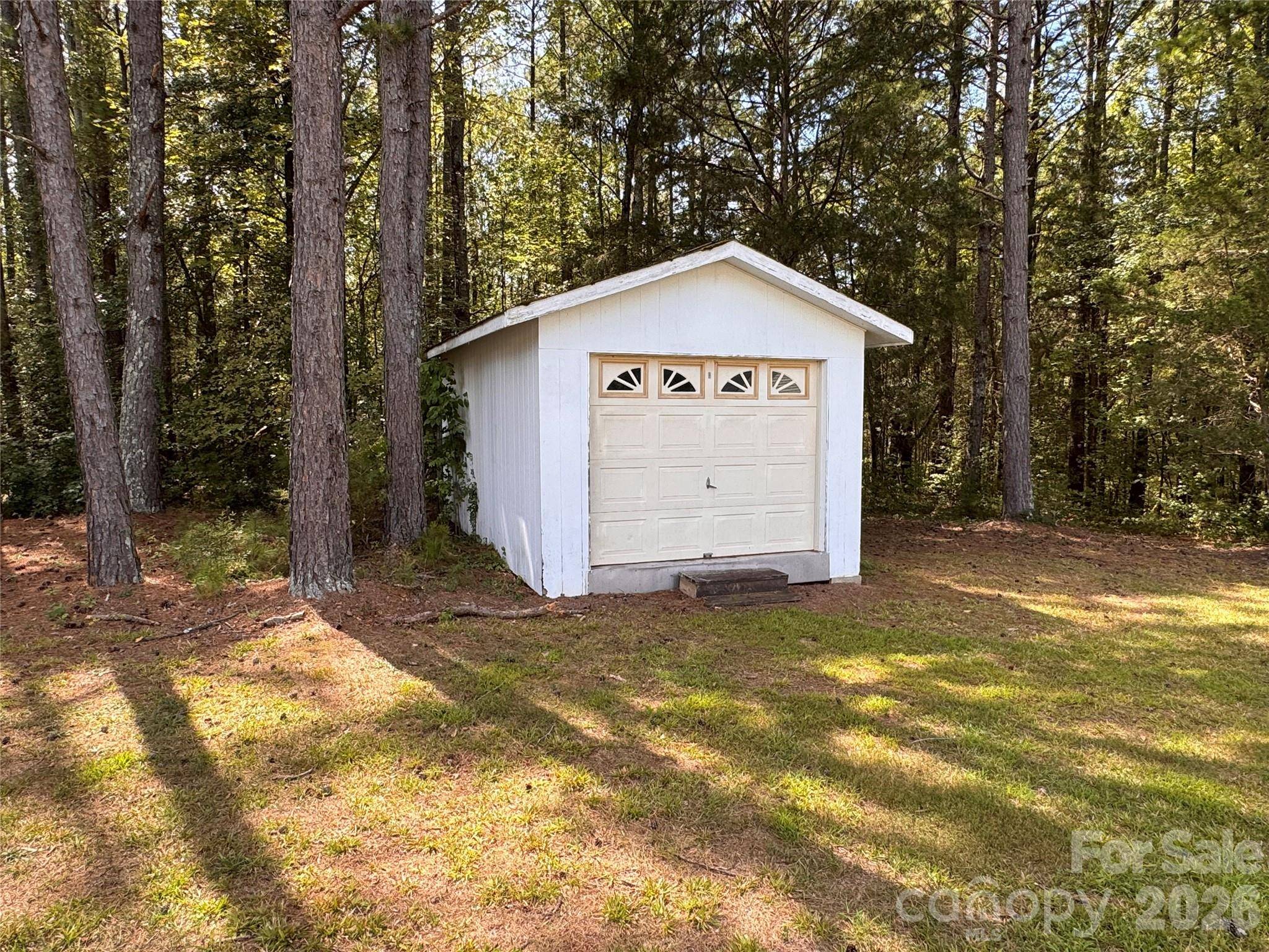 1037 Cross Creek DR, Oakboro, NC 28129