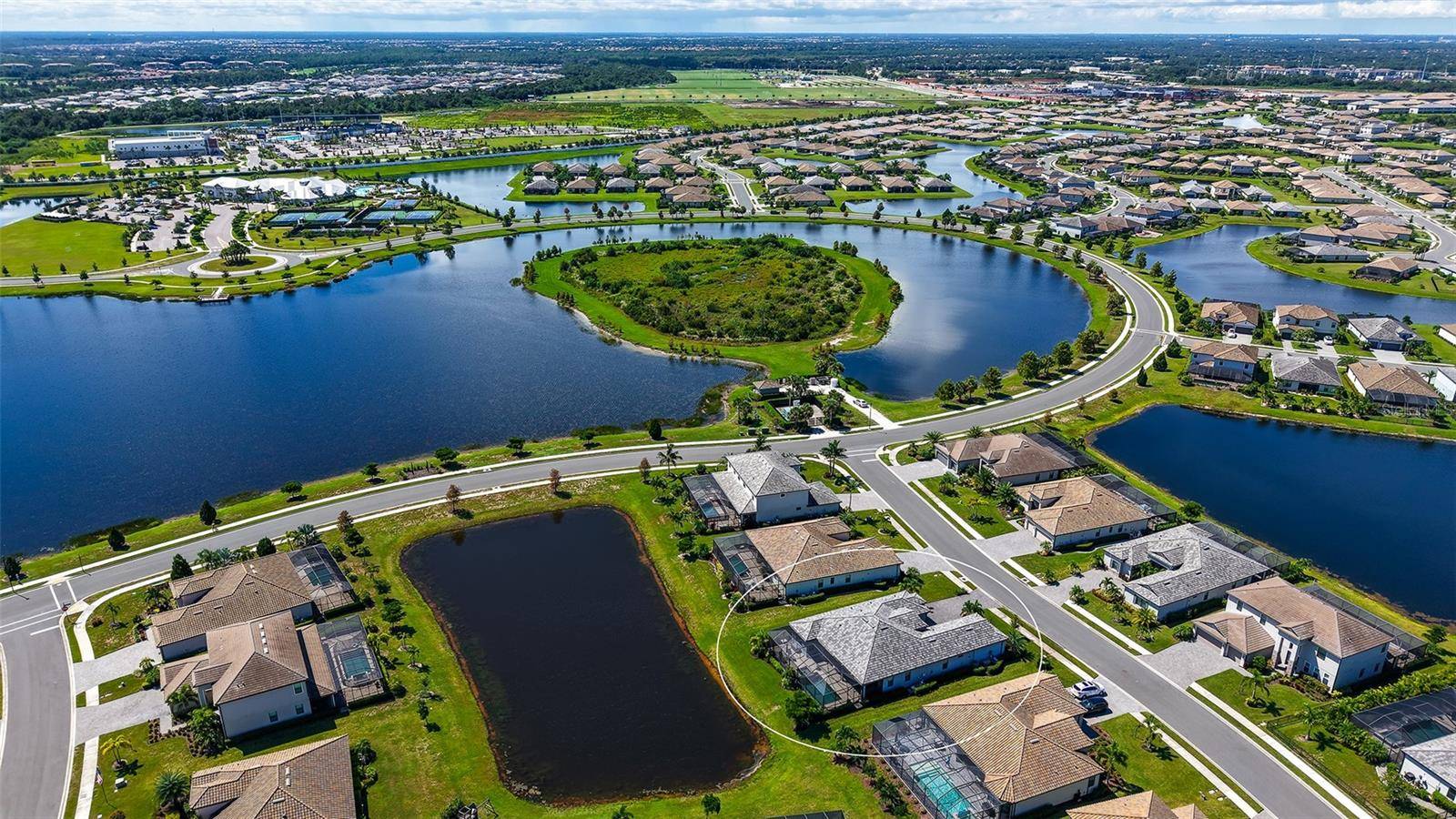 4915 SPARKLING SEA LN, Bradenton, FL 34211
