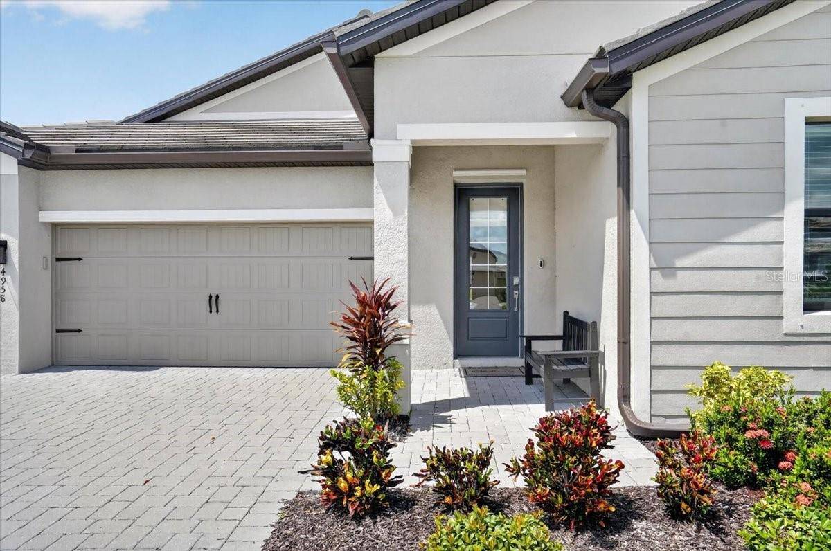 4958 OYSTER PEARL ST, Lakewood Ranch, FL 34211