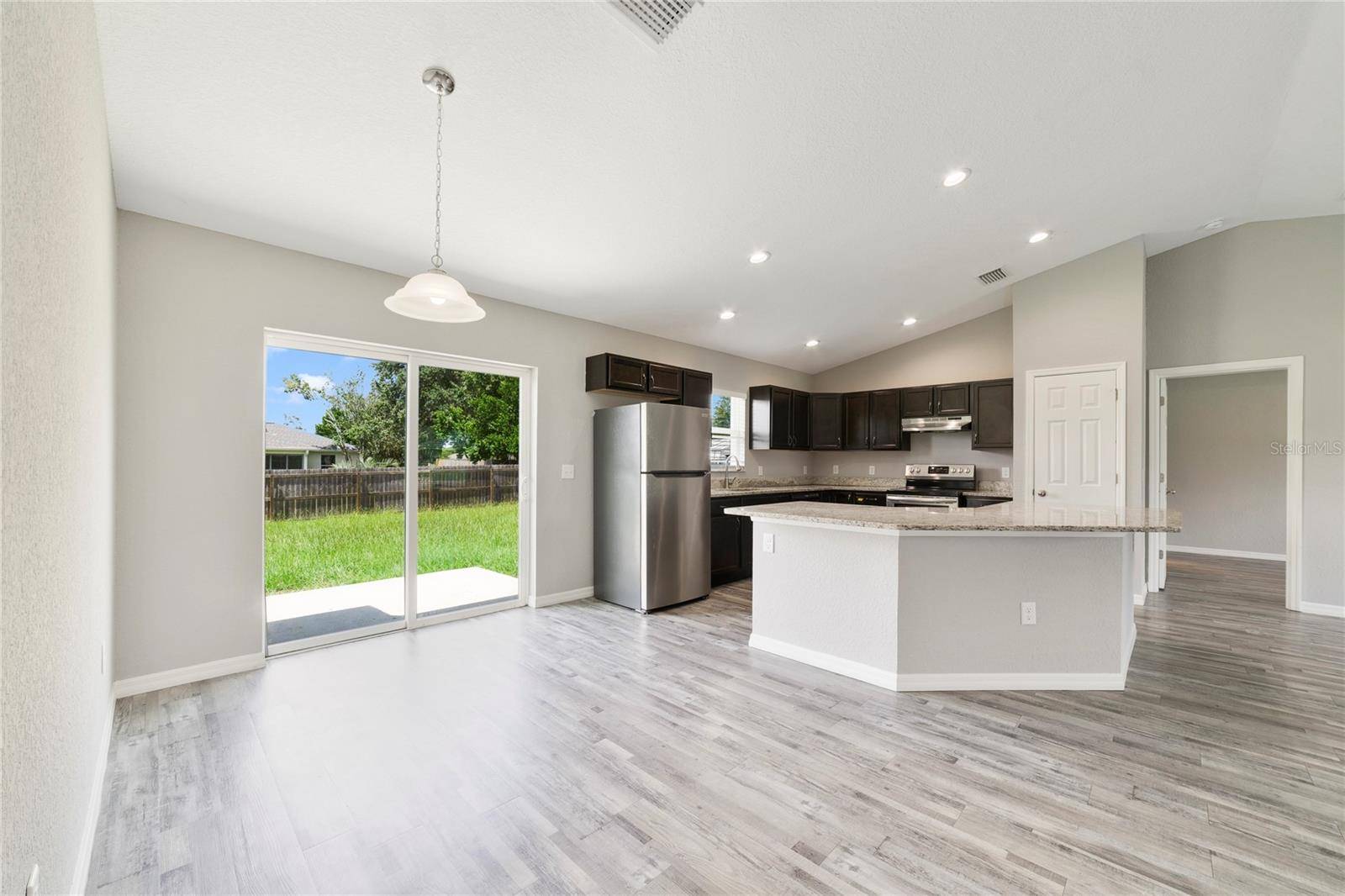 15730 SW 40TH TER, Ocala, FL 34473