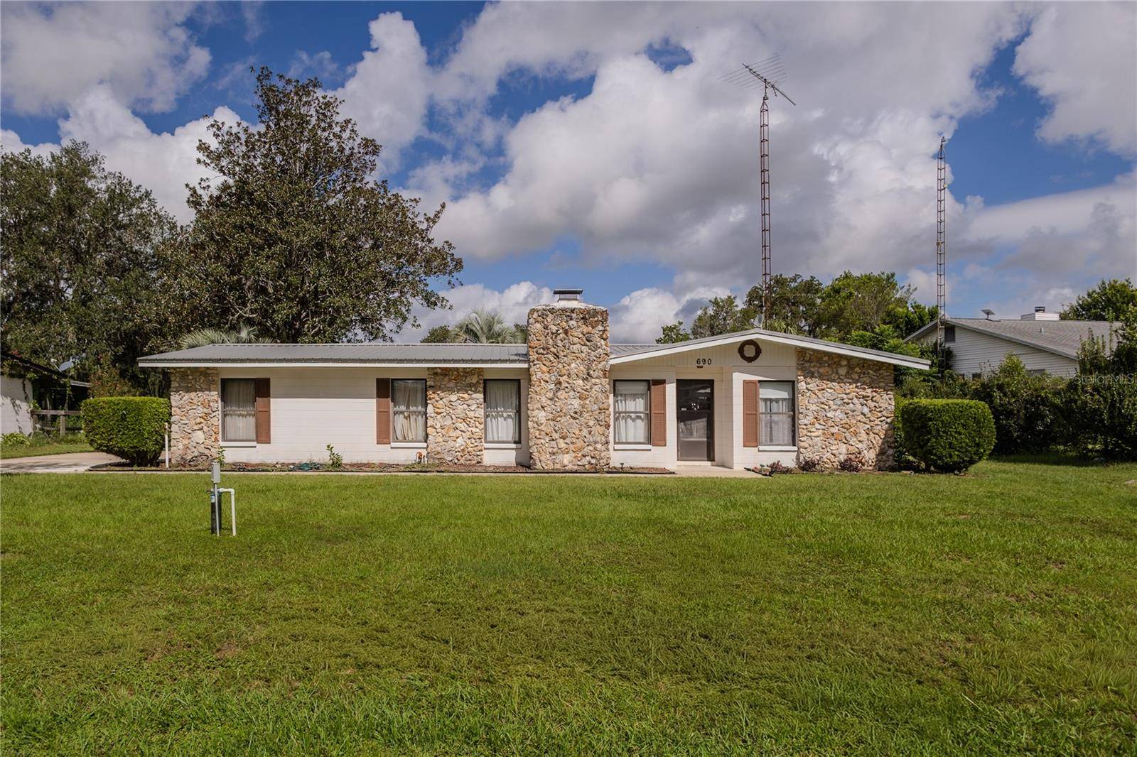 Address not disclosed, Williston, FL 32696