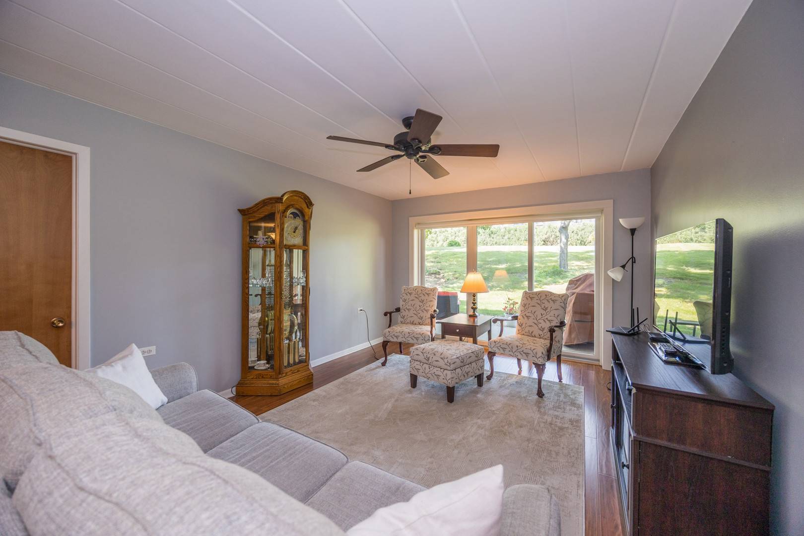 5540 Walnut AVE #7A, Downers Grove, IL 60515
