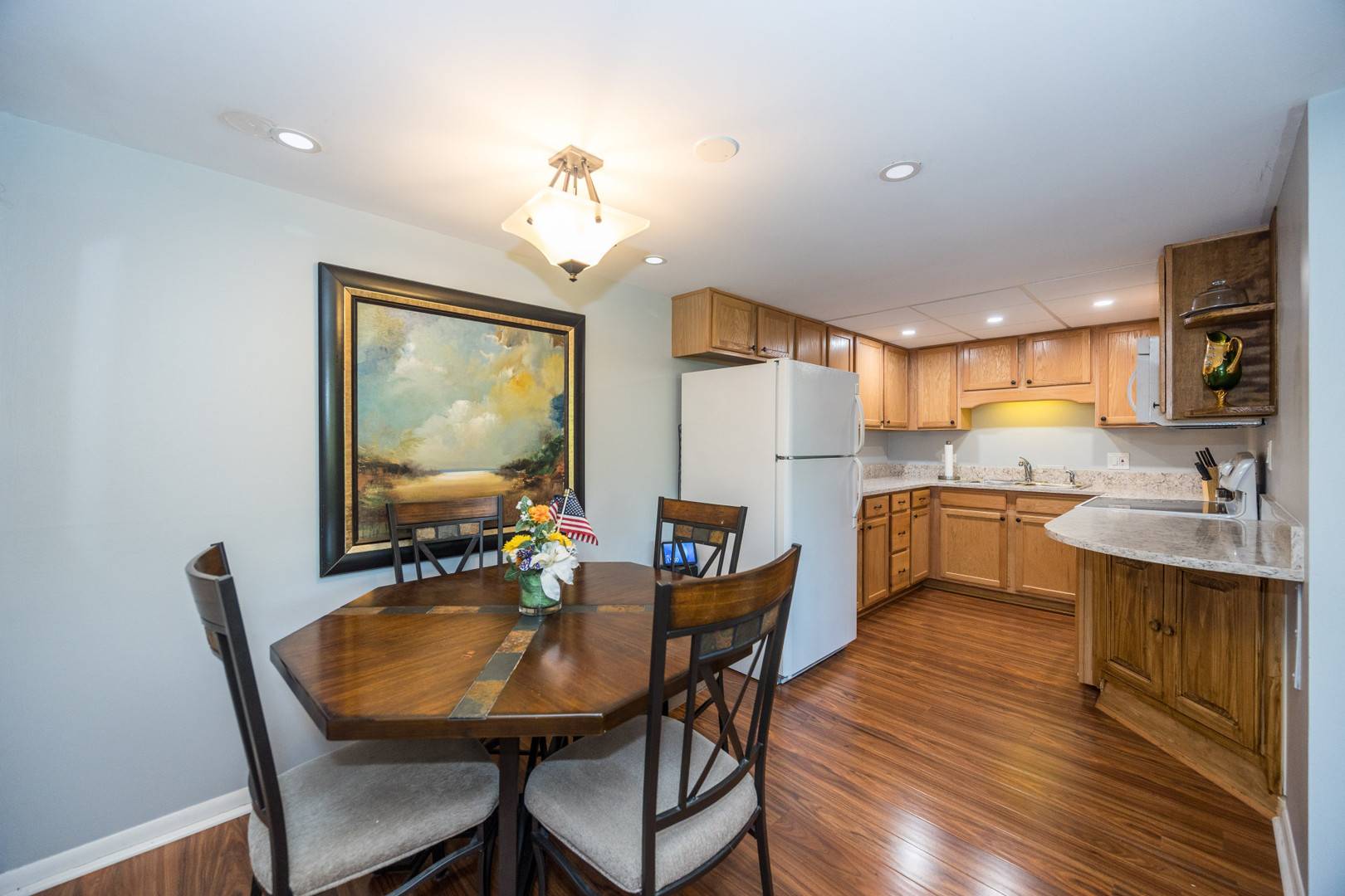 5540 Walnut AVE #7A, Downers Grove, IL 60515