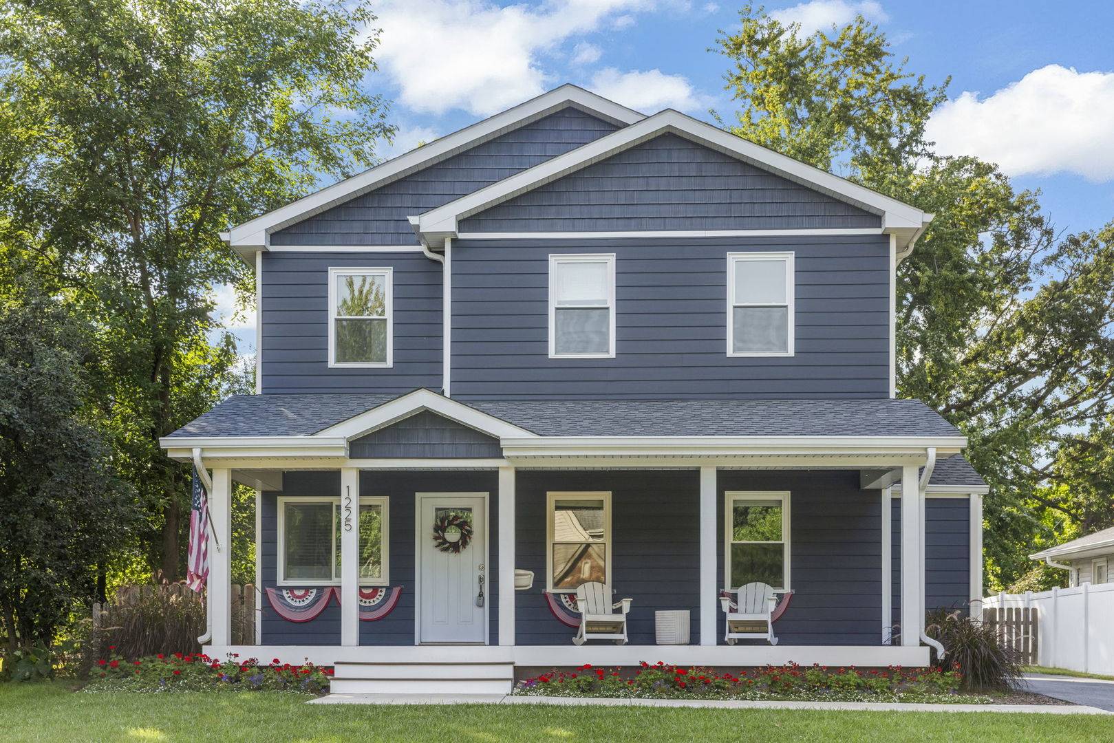 1225 Ash ST, St. Charles, IL 60174