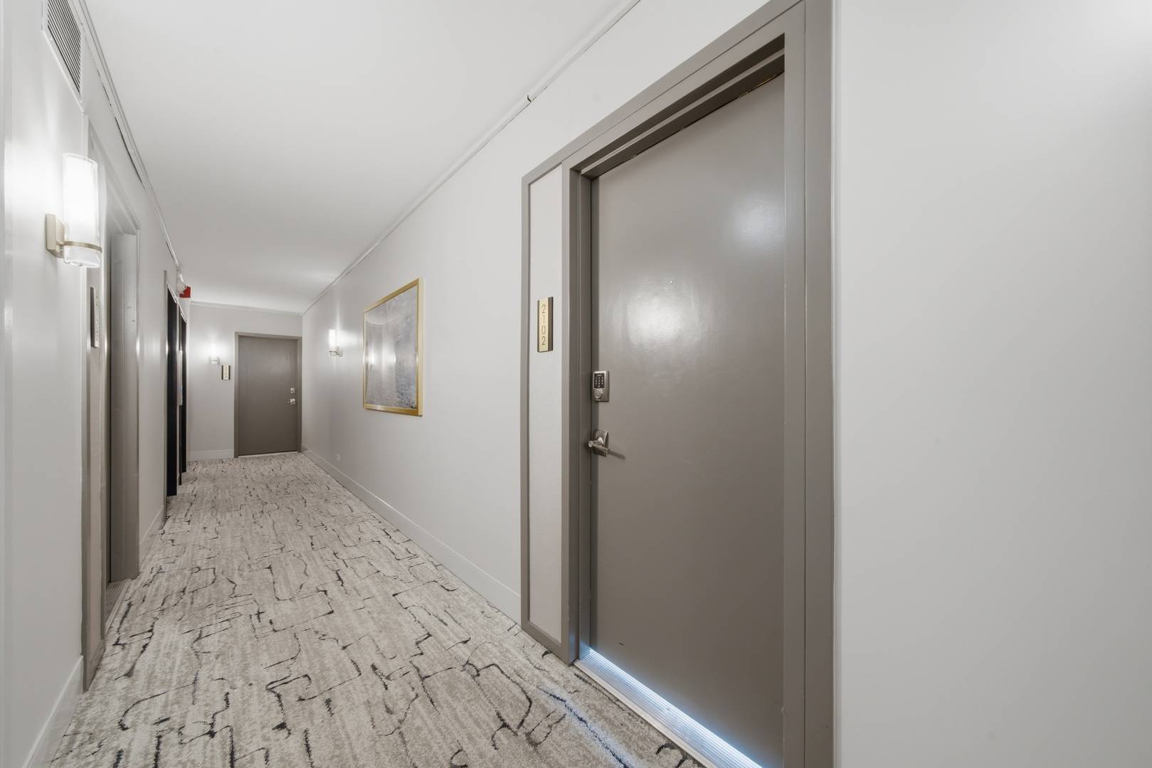 3200 N Lake Shore DR #2102, Chicago, IL 60657